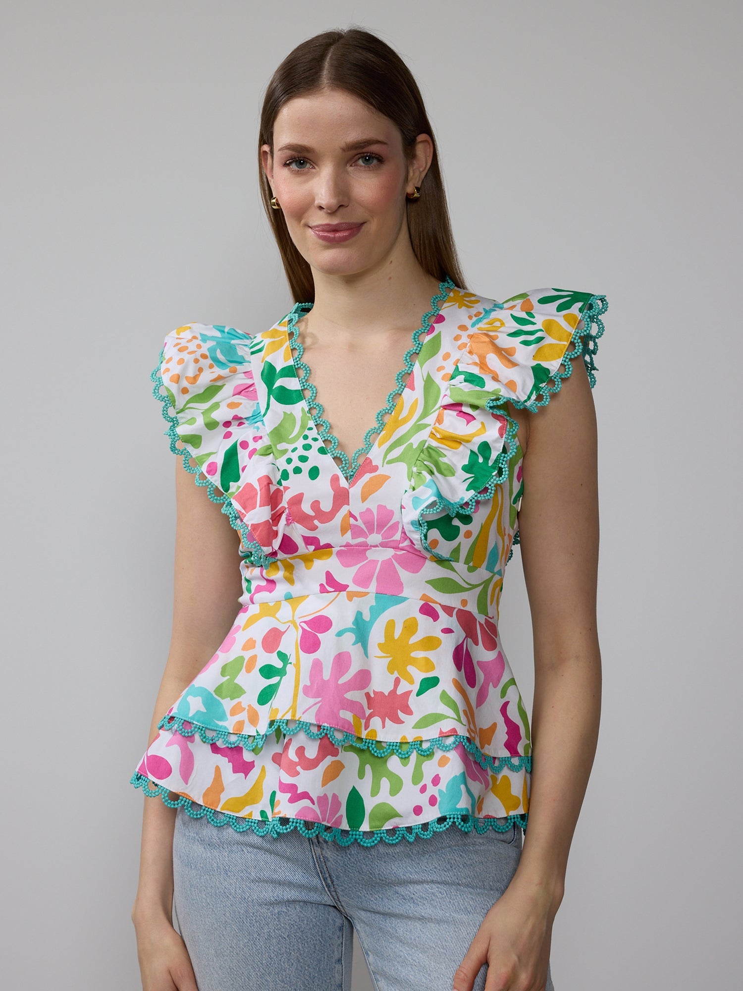 Plus Cap Sleeve V-Neck Trim Floral Peplum Top – New York & Company