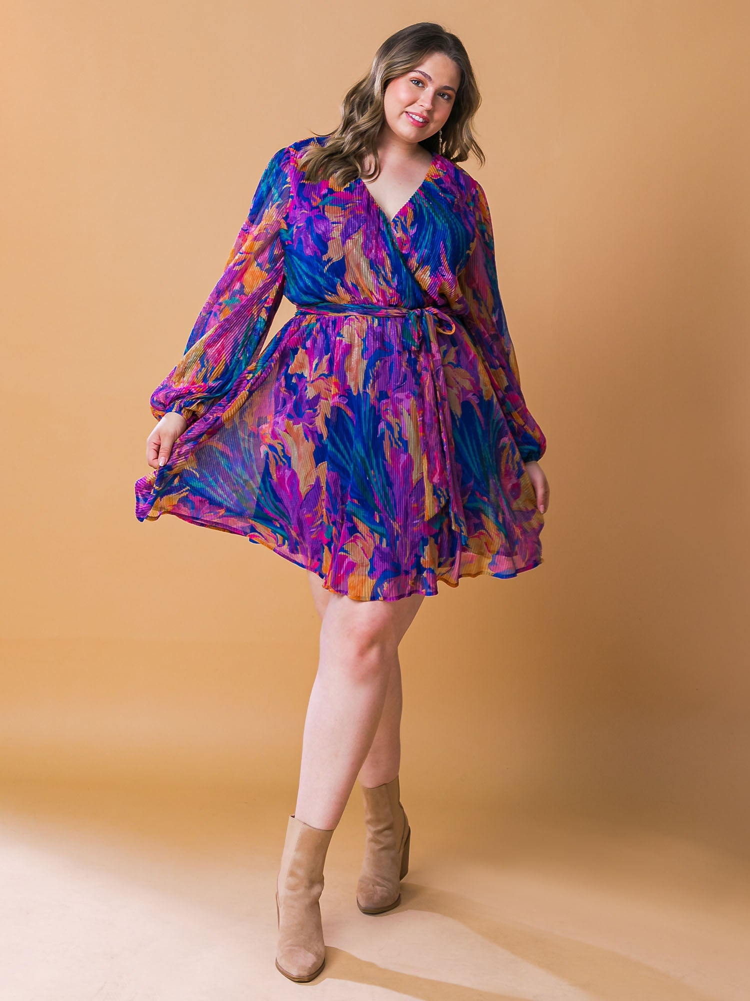 Plus Balloon Sleeve Printed Plisse Mini Dress – New York & Company Plus Balloon Sleeve Printed Plisse Mini Dress – New York & Company