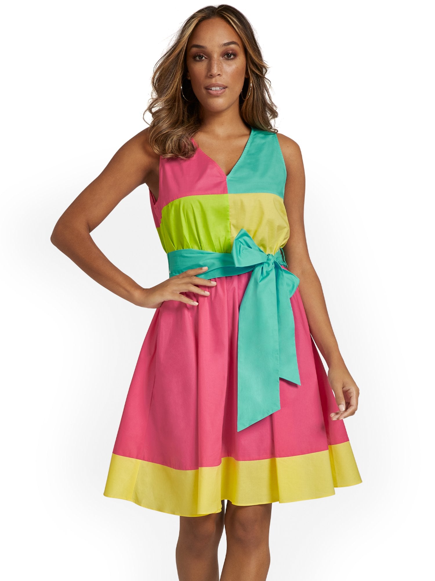 Colorblock Tie-Waist Flare Poplin Dress New York & Company Colorblock Tie-Waist Flare Poplin Dress New York & Company