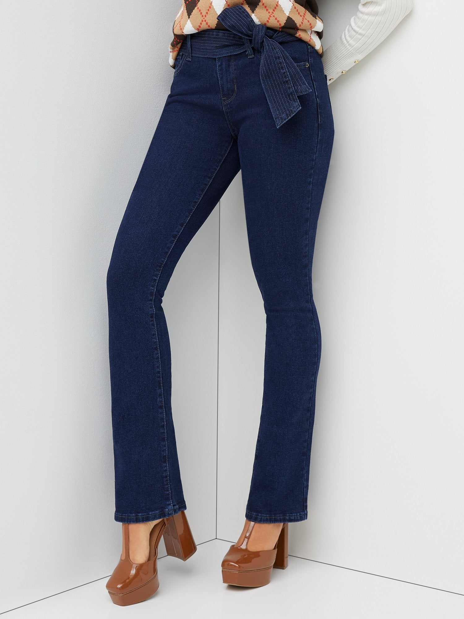 High-Waisted Bow-Waist Bootcut Jeans - Dark Wash – New York
