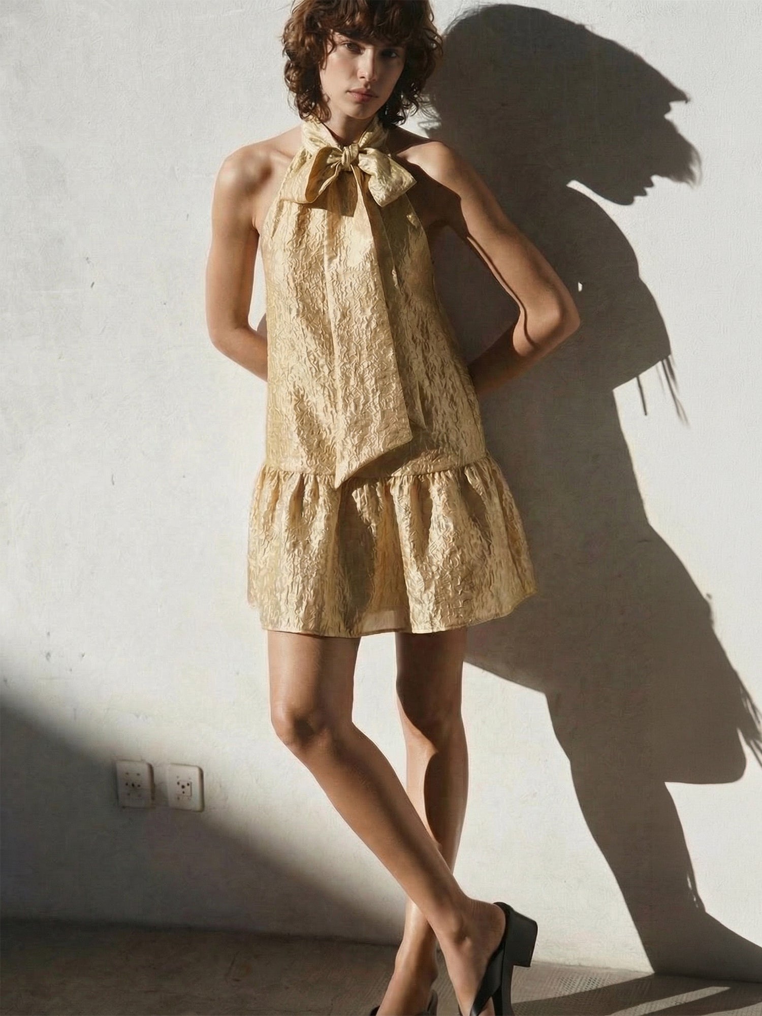 GOLD Jacquard Bow Neck Shift Mini Dress - SMALL / YELLOW