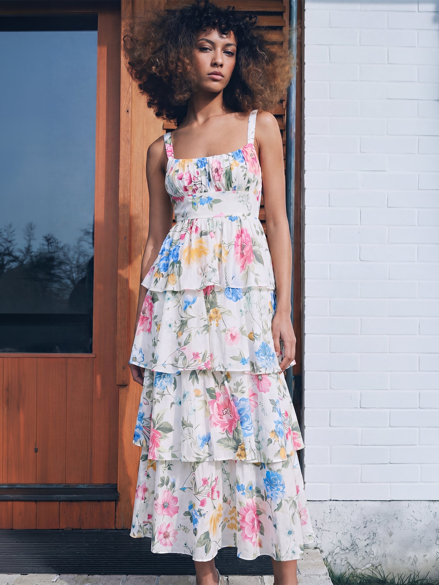 Sleeveless Tiered Floral Maxi Dress – New York & Company