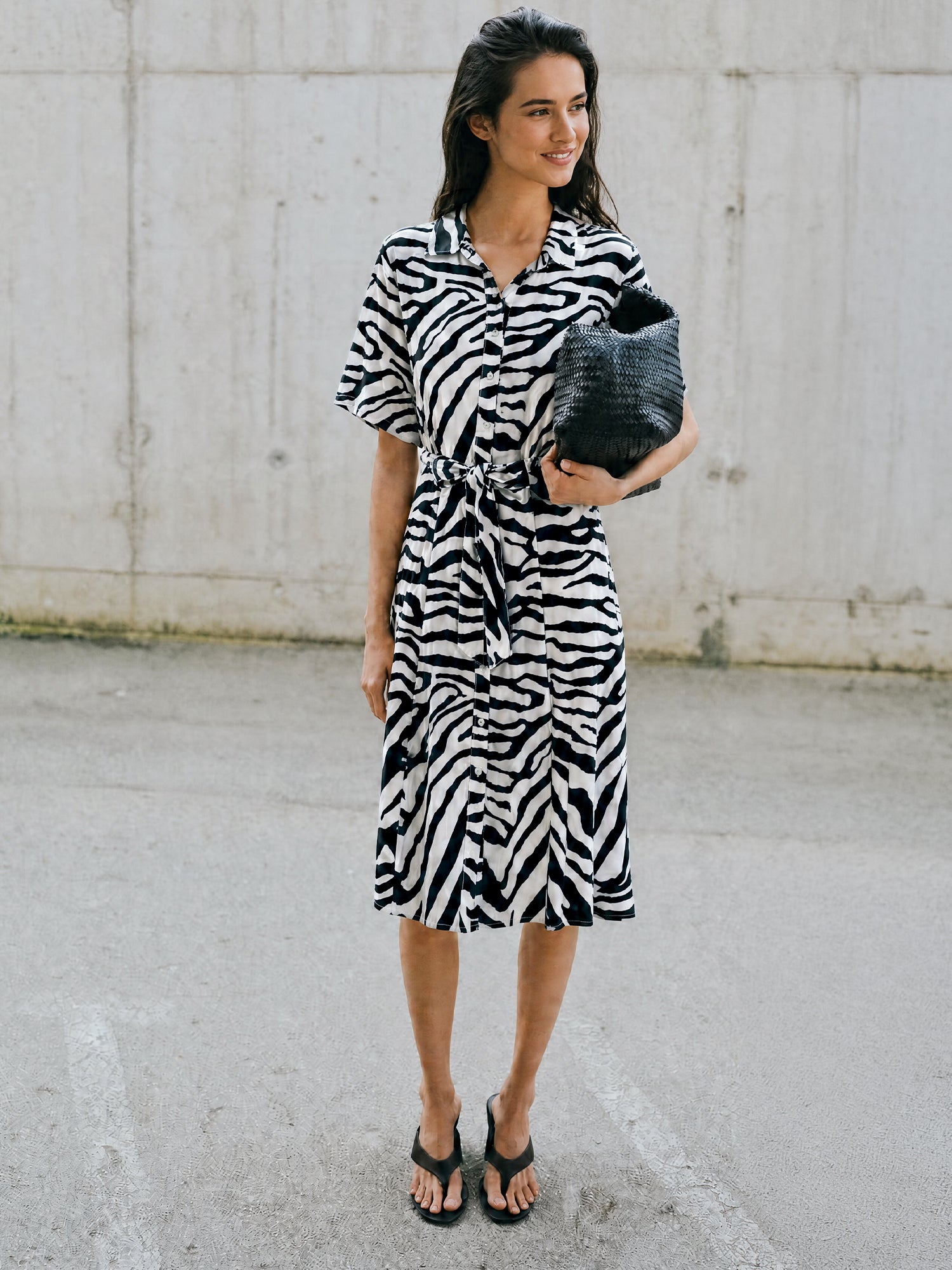Shortsleeves Button Down Zebra Print Shirt Midi Dress - SMALL / Black