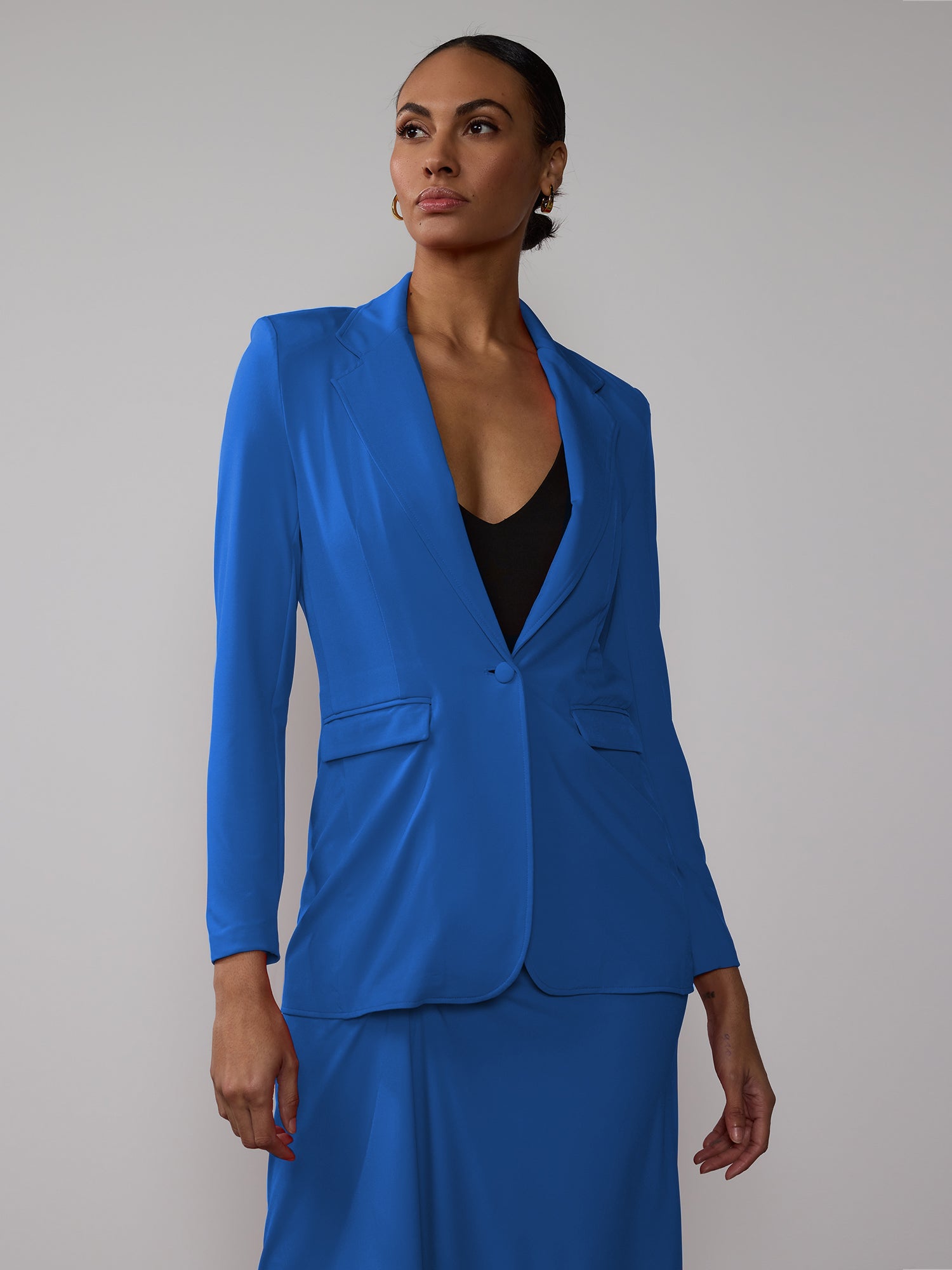 #color_AMPLIFIED BLUE