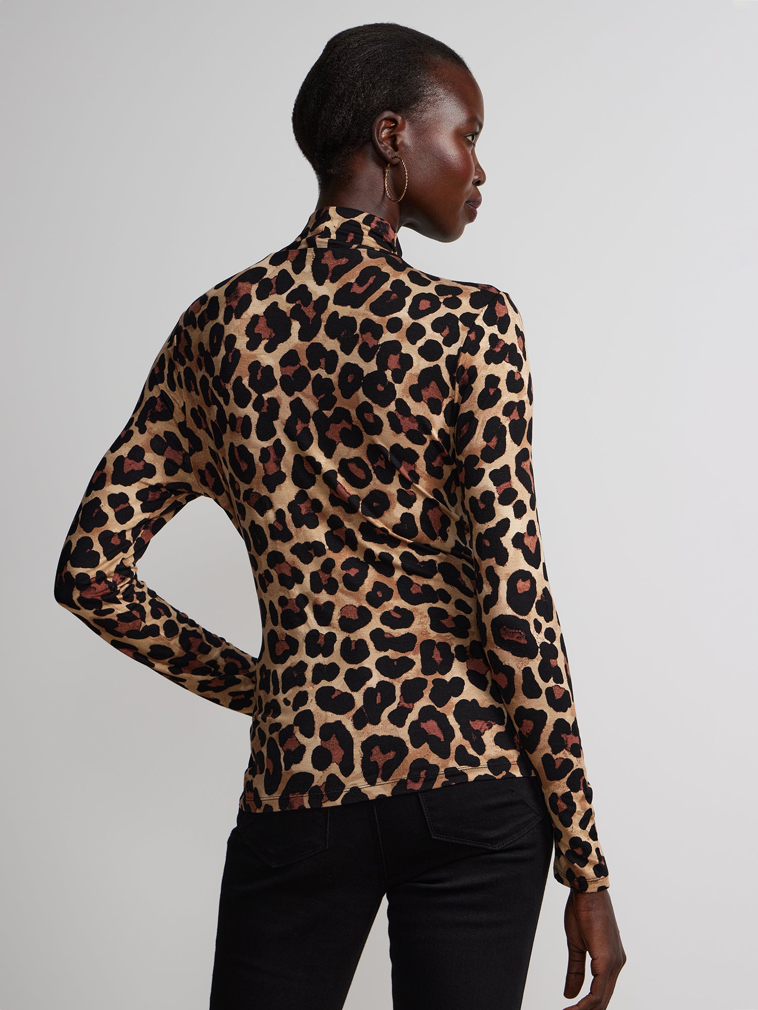 Long Sleeve Leopard Print Top – New York & Company