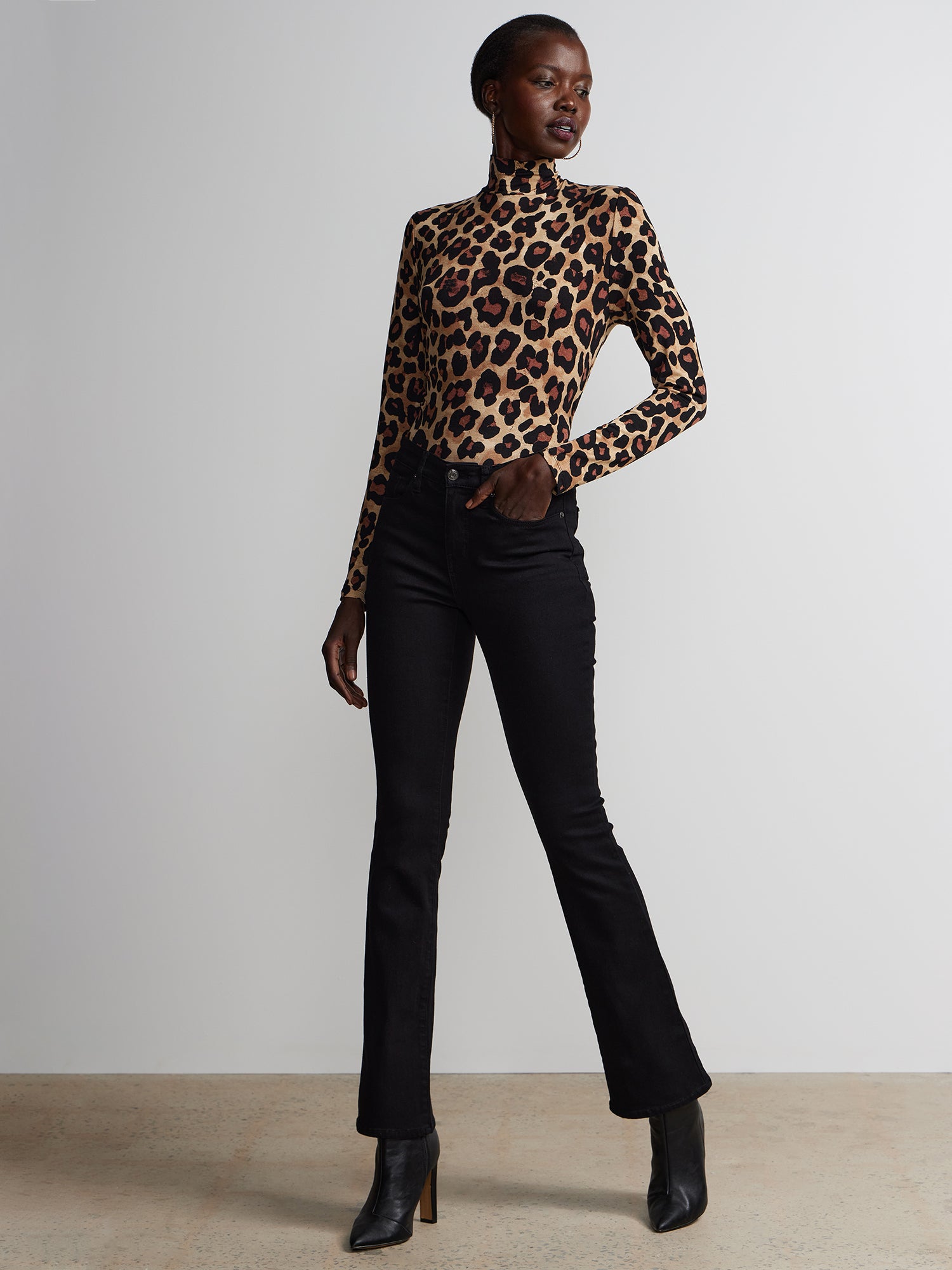 Long Sleeve Leopard Print Top – New York & Company