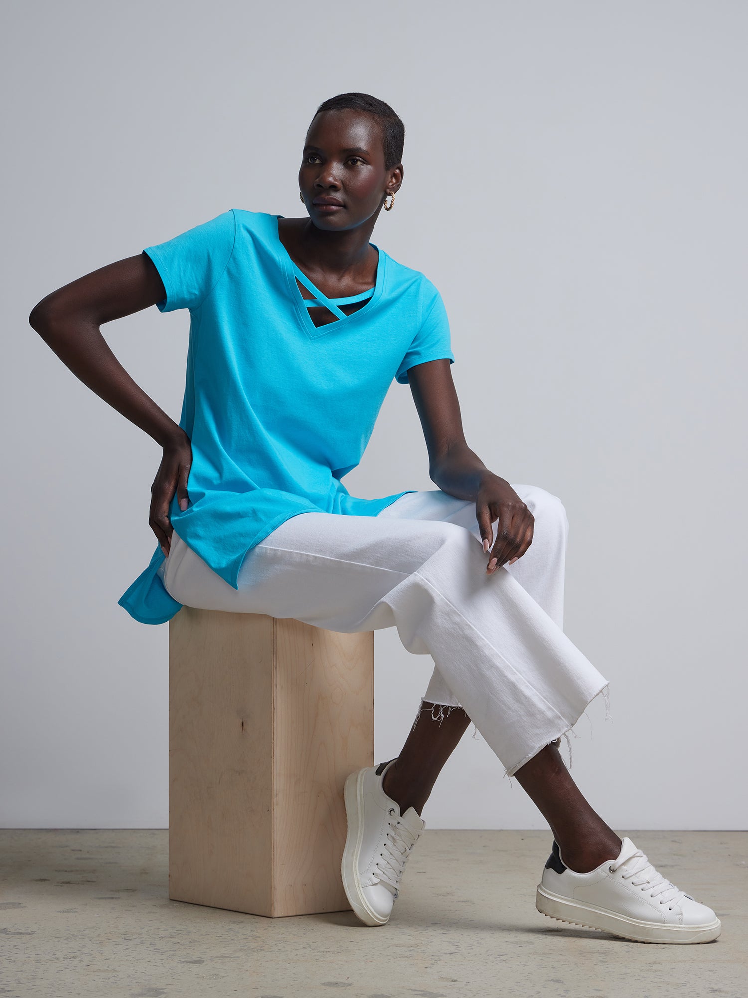 #color_ARAUCANA BLUE