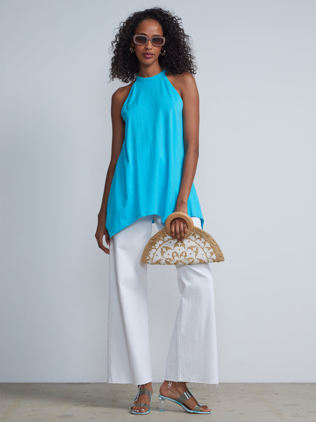 #color_ARAUCANA BLUE