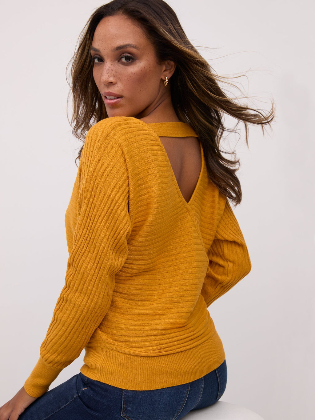 #color_GOLDEN YELLOW