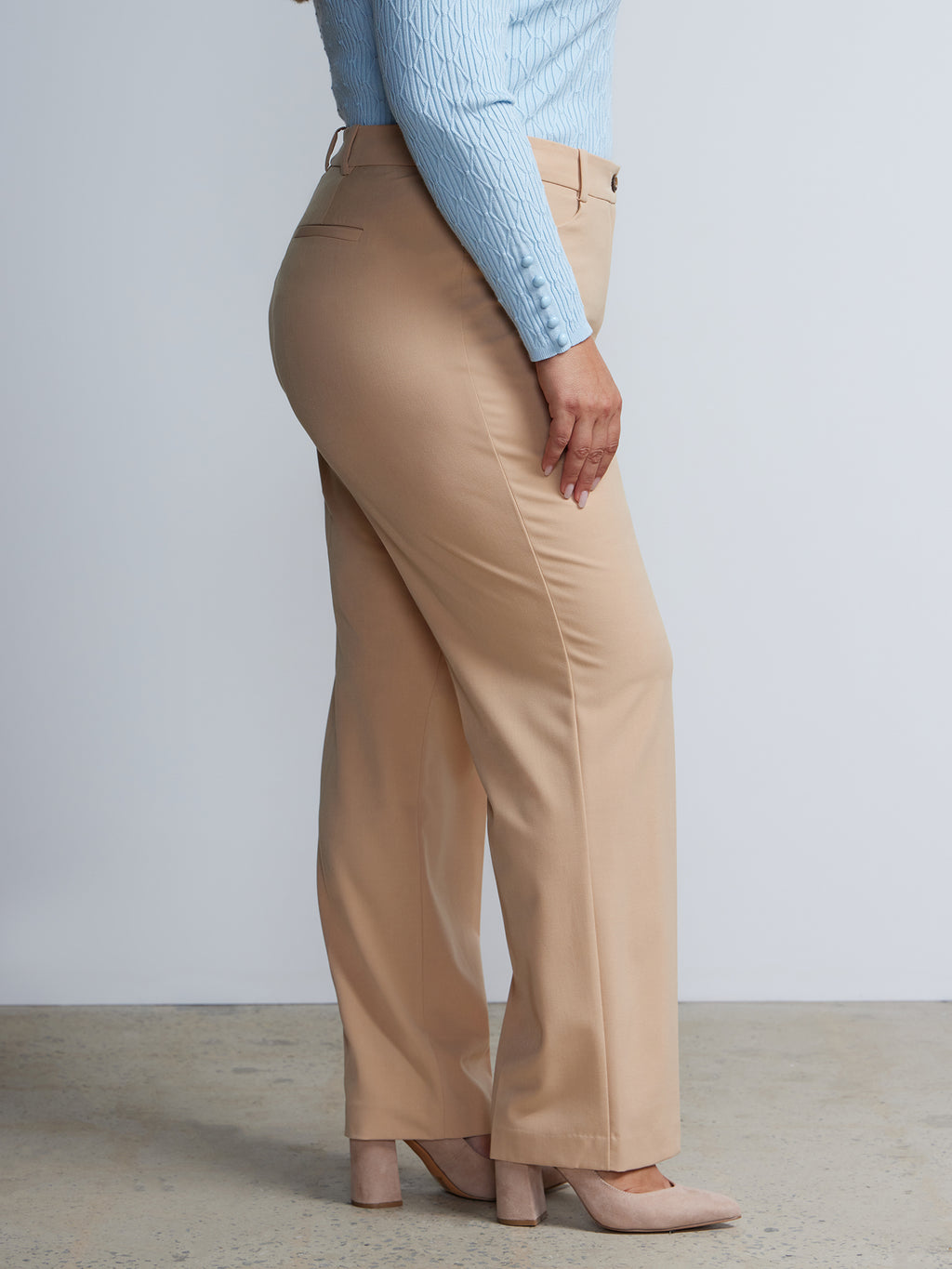 #color_SENSUOUS SAND