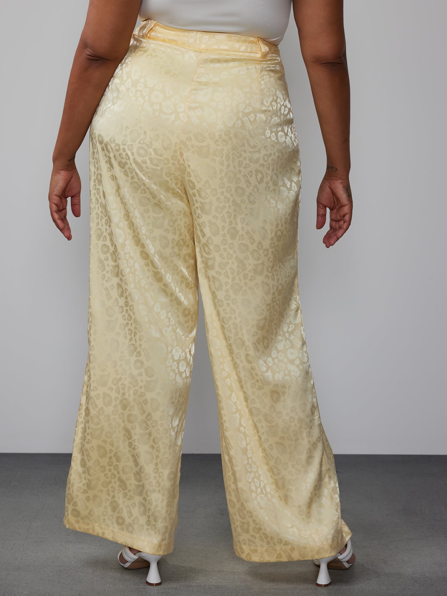Plus Wide Leg Leopard Satin Pant – New York & Company