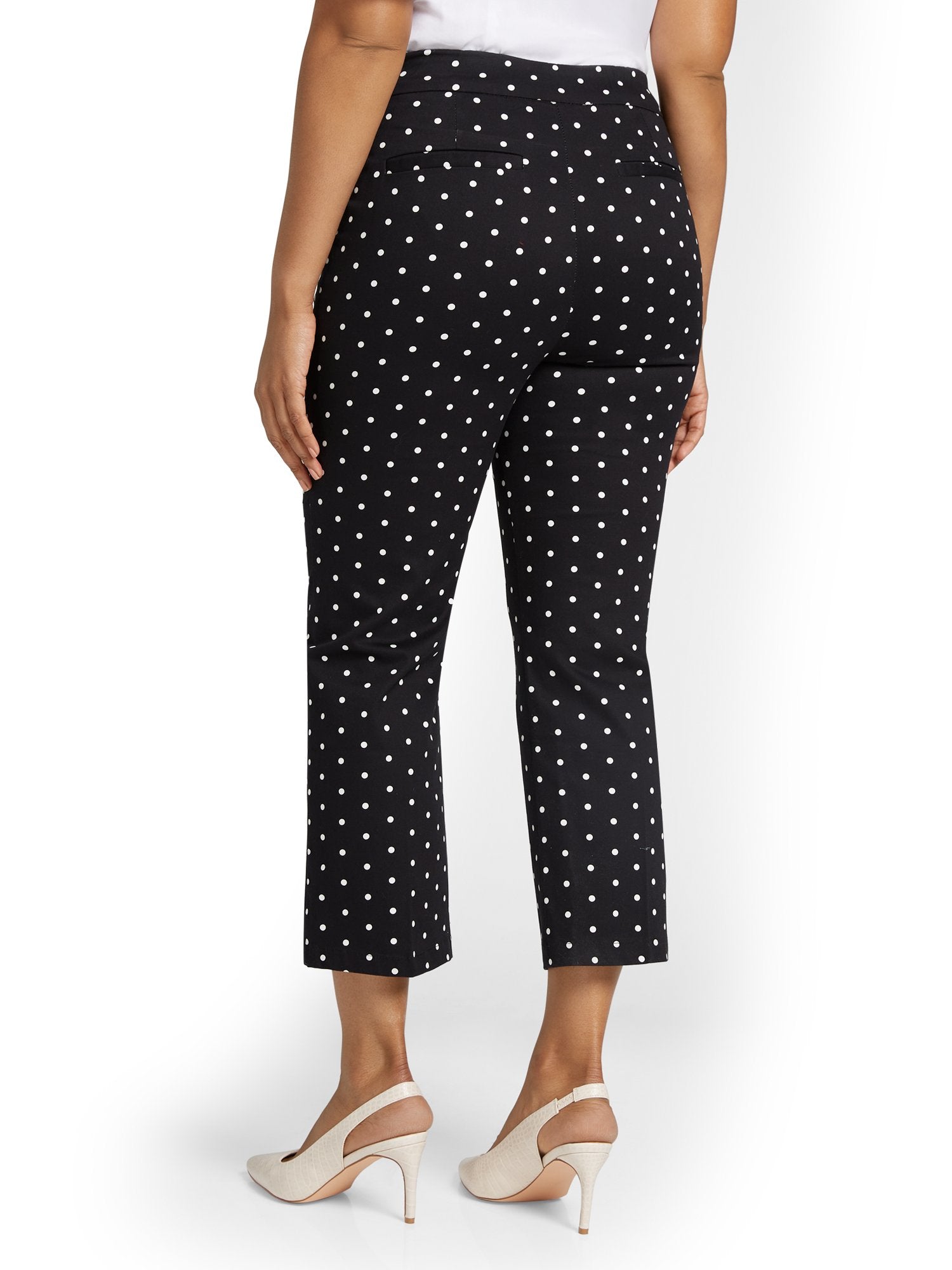 High-Waisted Polka-Dot Wide-Leg Capri Pant - NY&Chic Collection