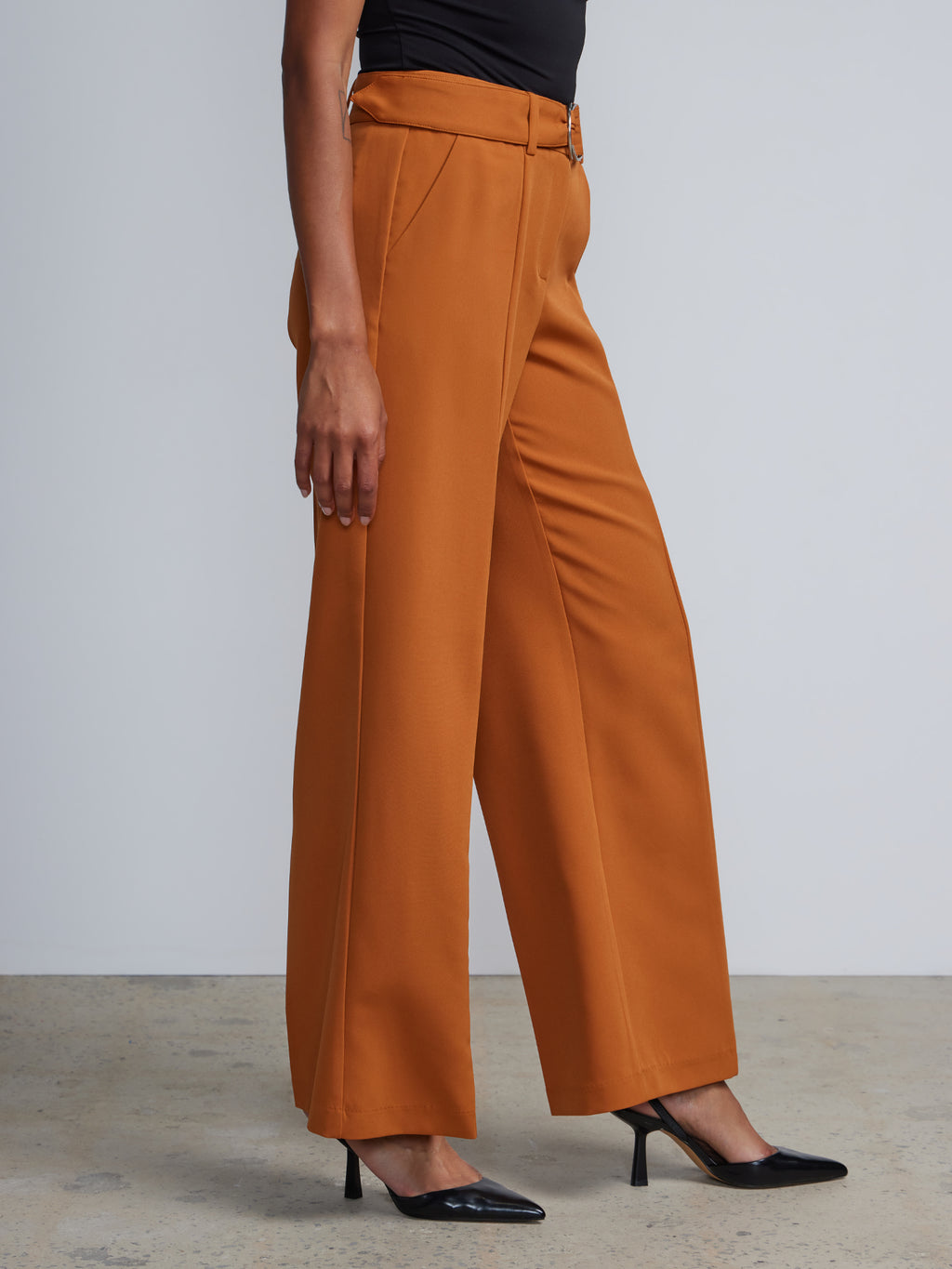 #color_CARAMEL BROWN