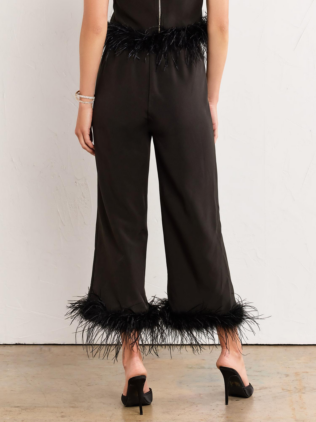 Lena Feather Trim Cropped Pant - Brands We Love – New York & Company