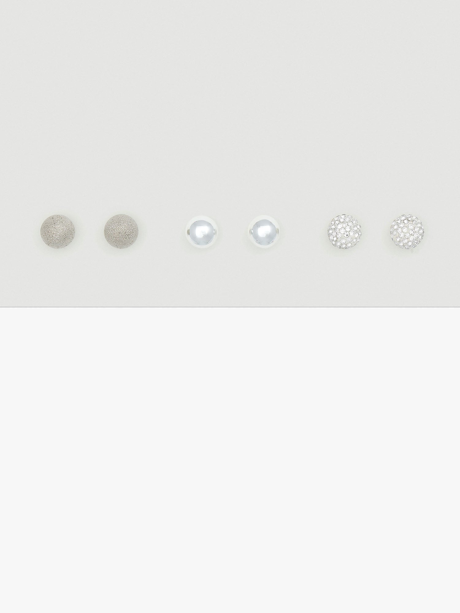#color_SILVER