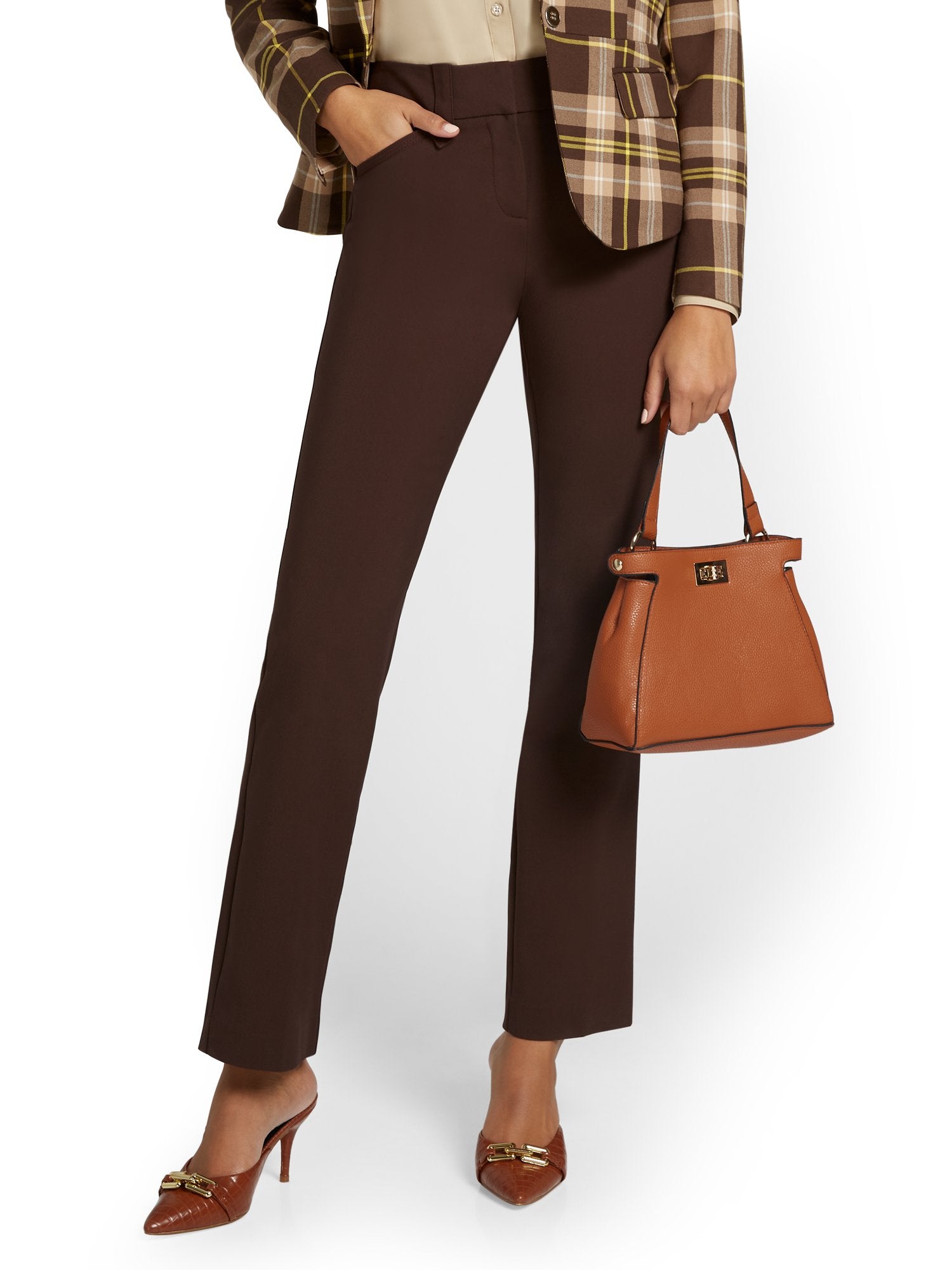 #color_LUXE BROWN