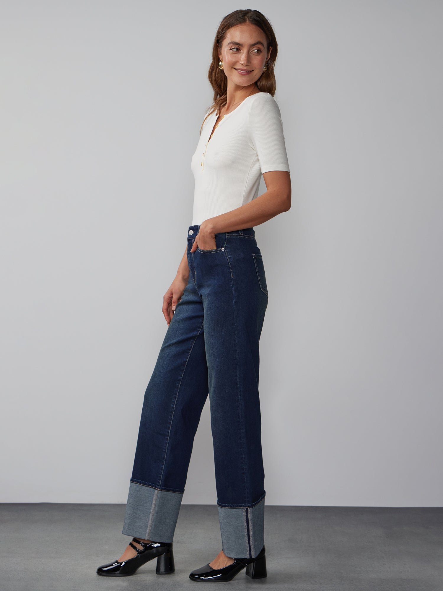 High Rise Cuffed Wide Leg Jeans – New York Company