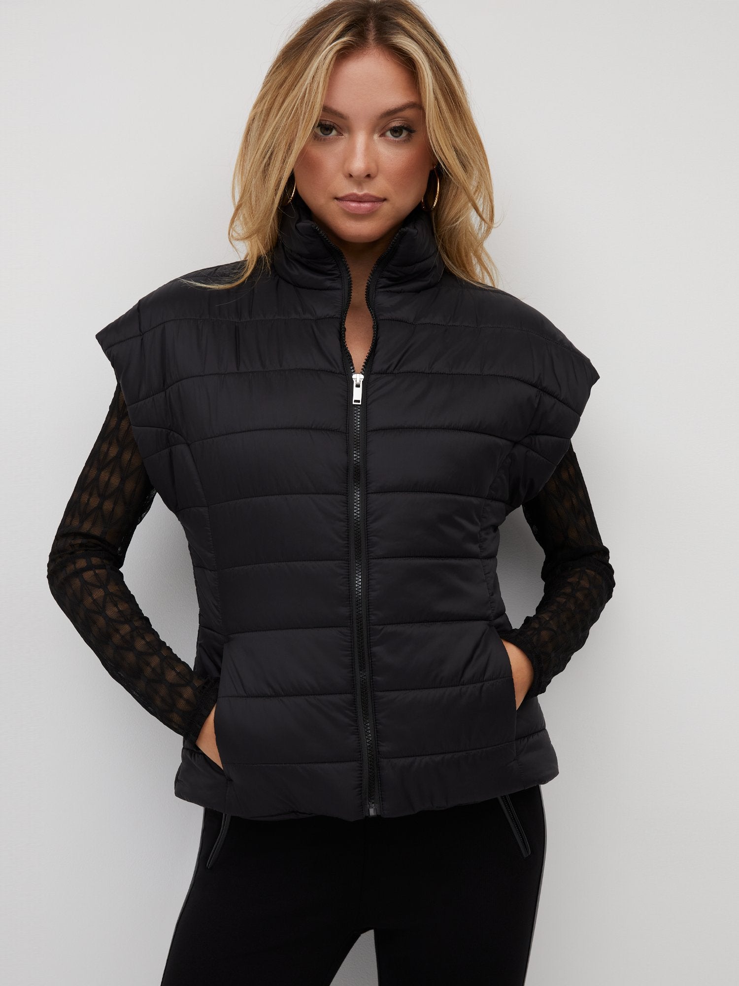 Short-Sleeve Zip-Front Puffer Vest – New York & Company