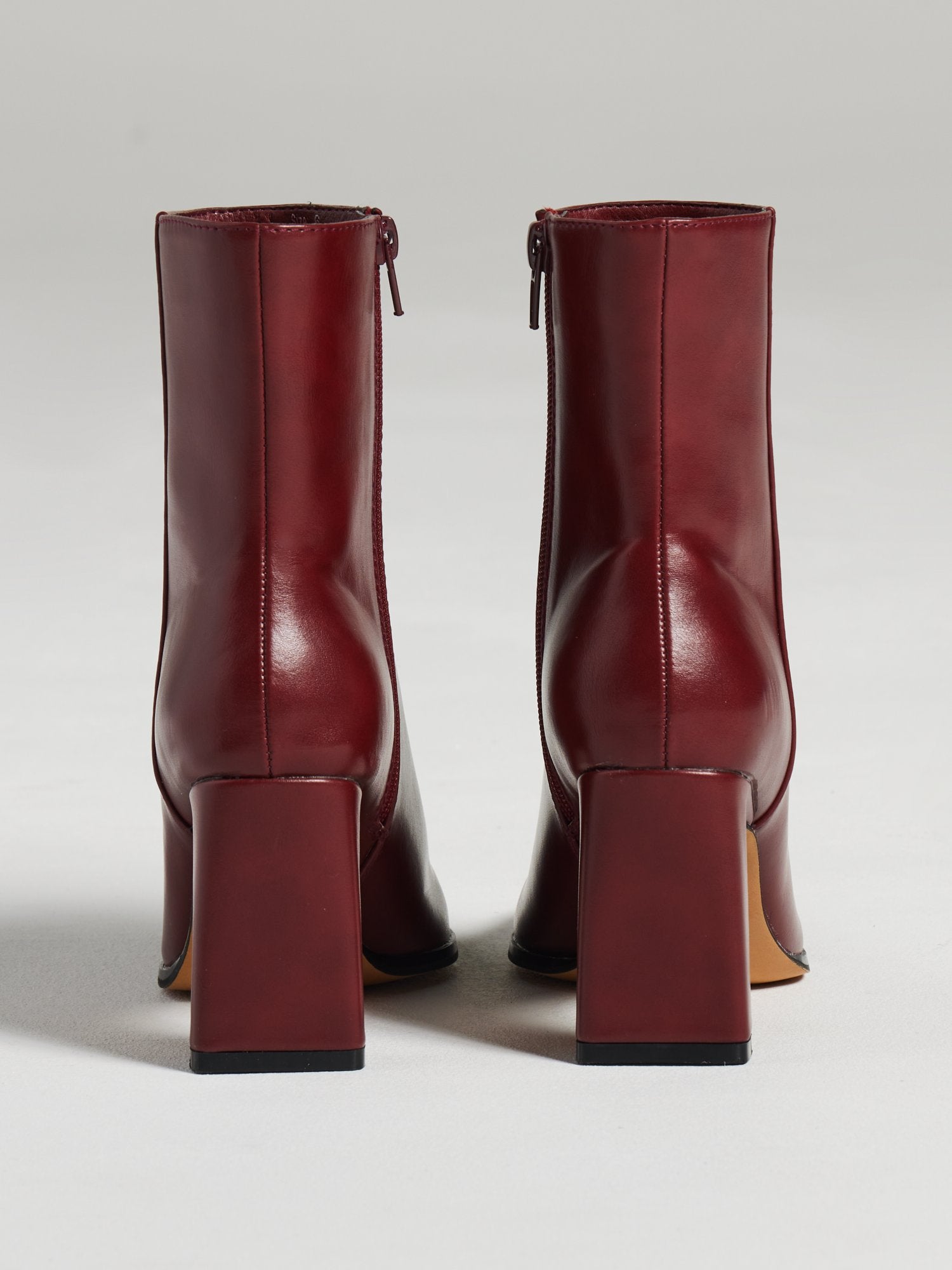 #color_TRUE BURGUNDY