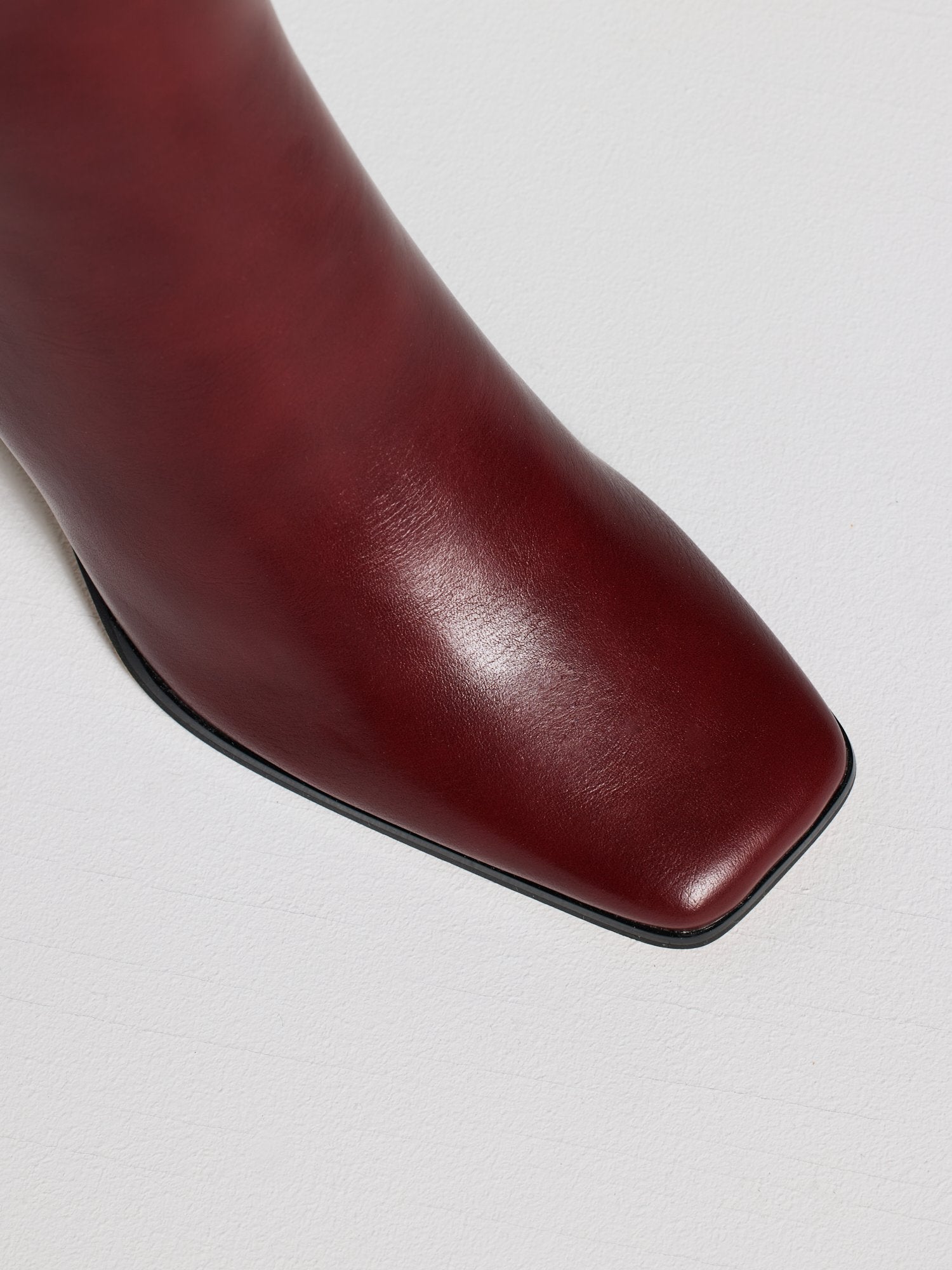 #color_TRUE BURGUNDY