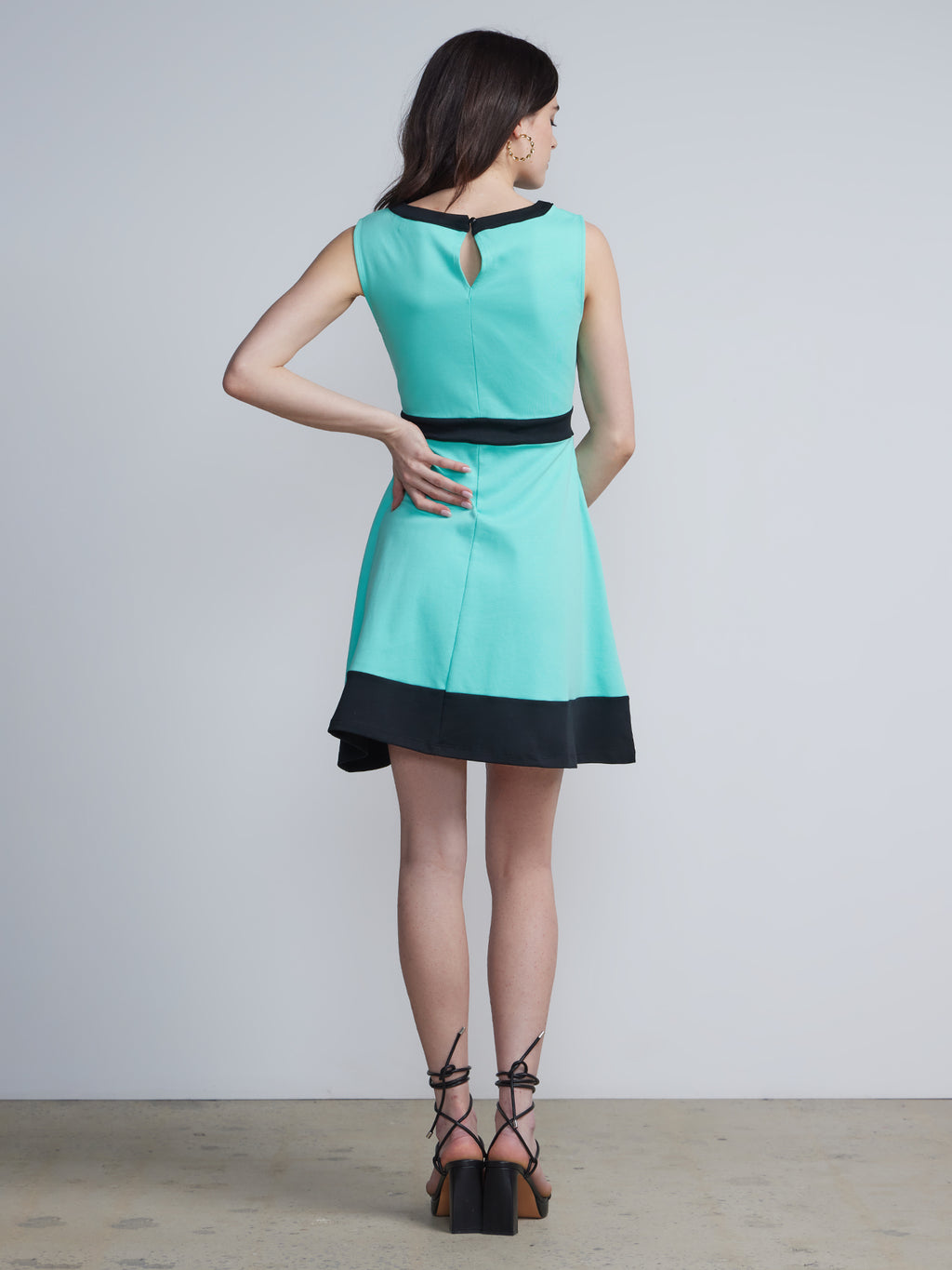 #color_SKYSCAPE BLUE