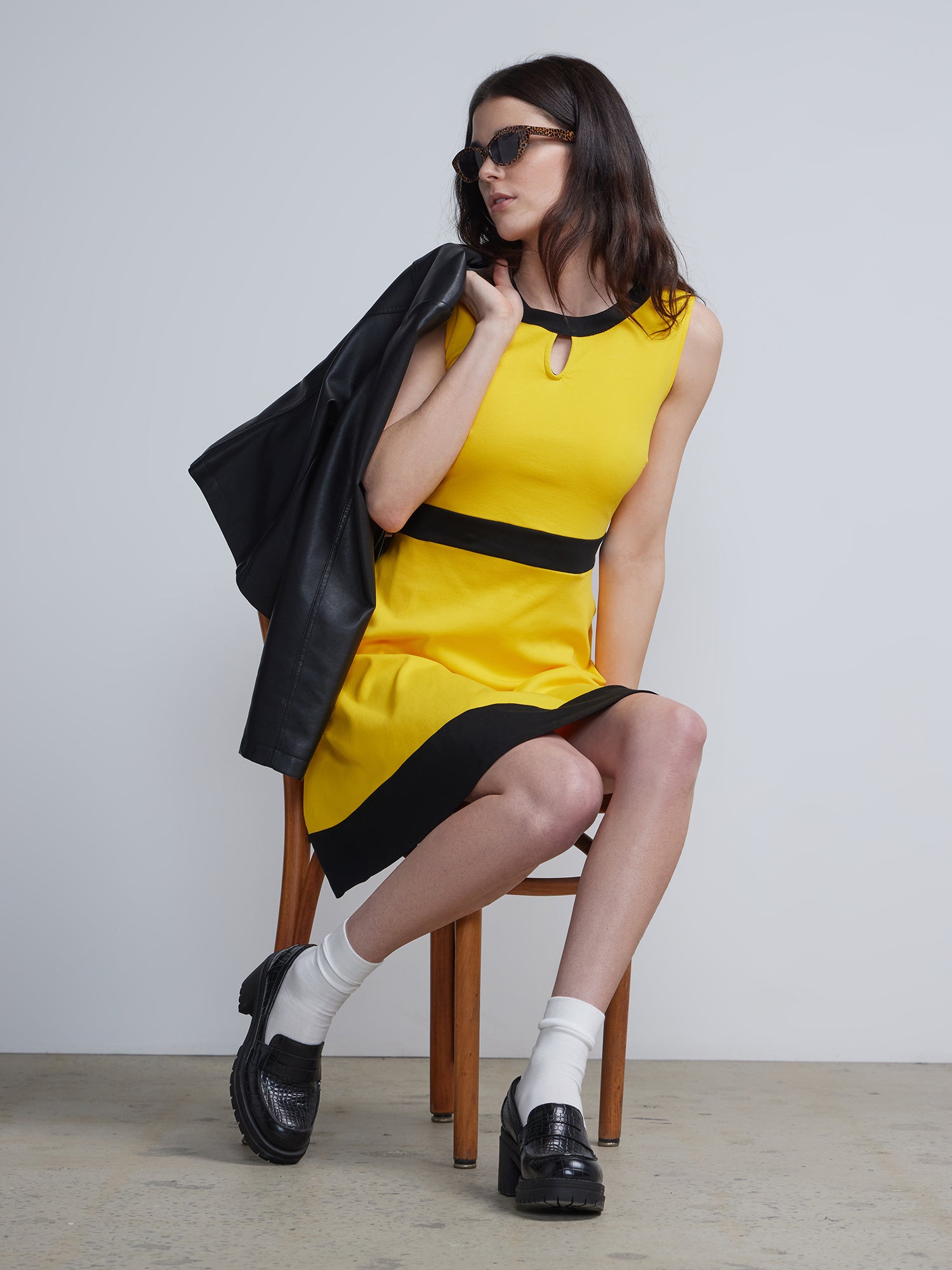 #color_DAZZLED YELLOW