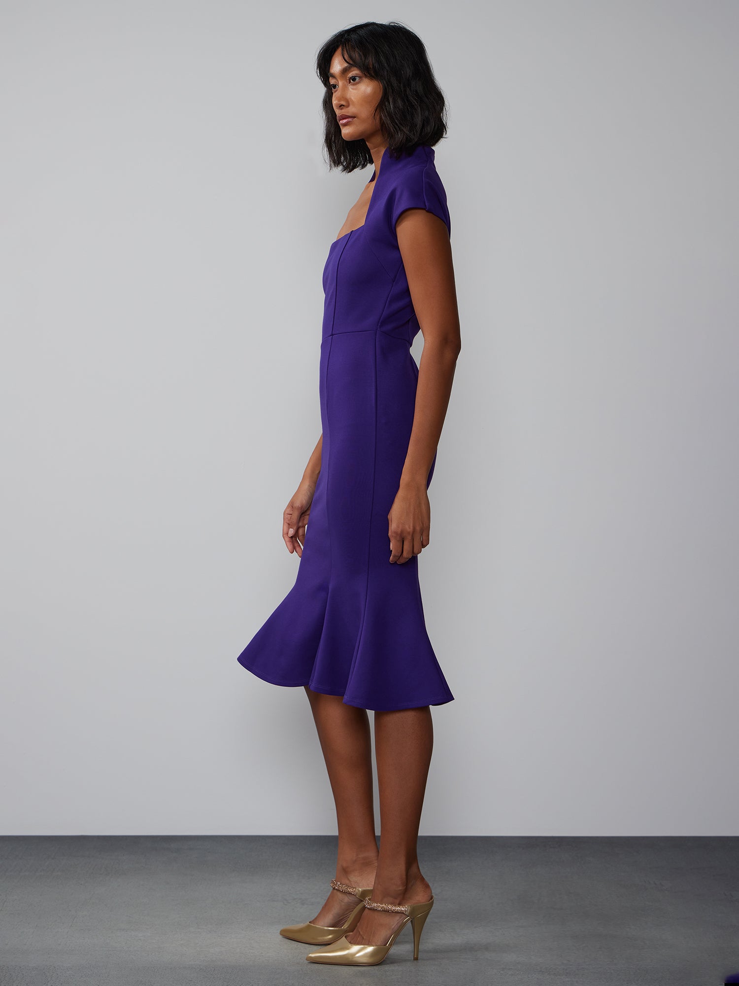 Square Neck Flare Hem Sheath Dress – New York & Company