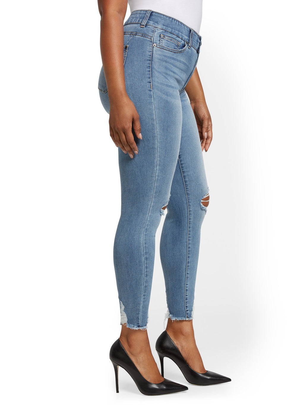 #color_LAVISH BLUE WASH