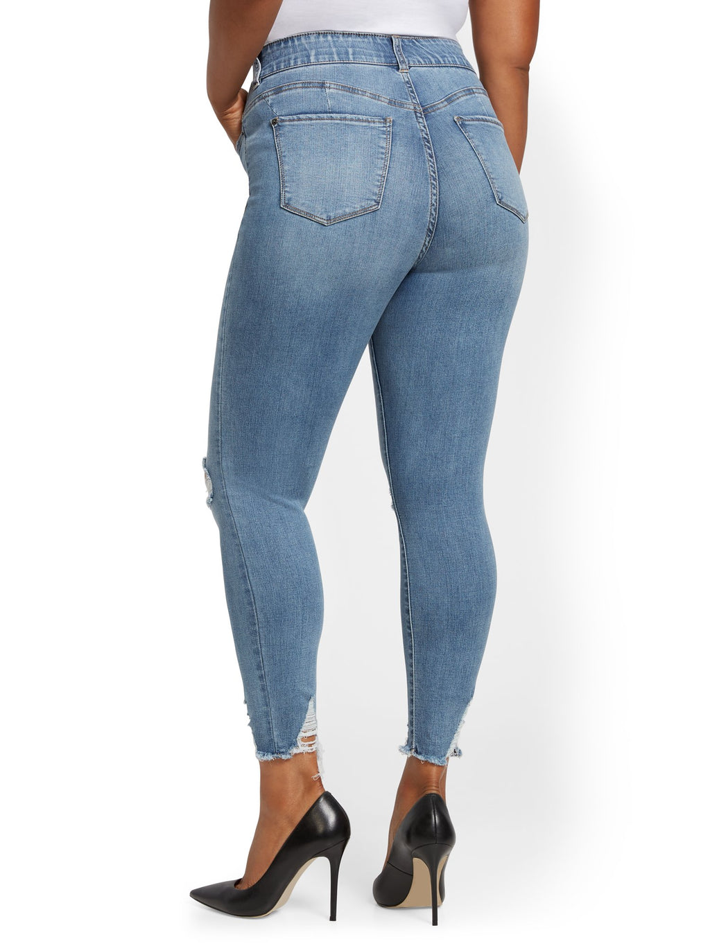 #color_LAVISH BLUE WASH