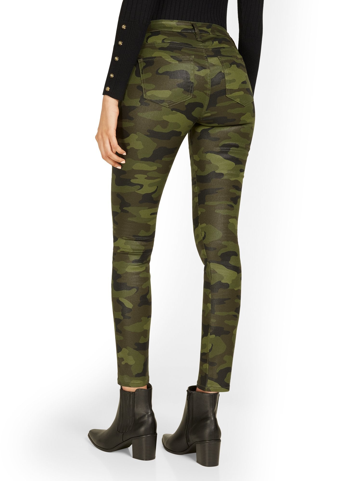 #color_GREEN CAMO