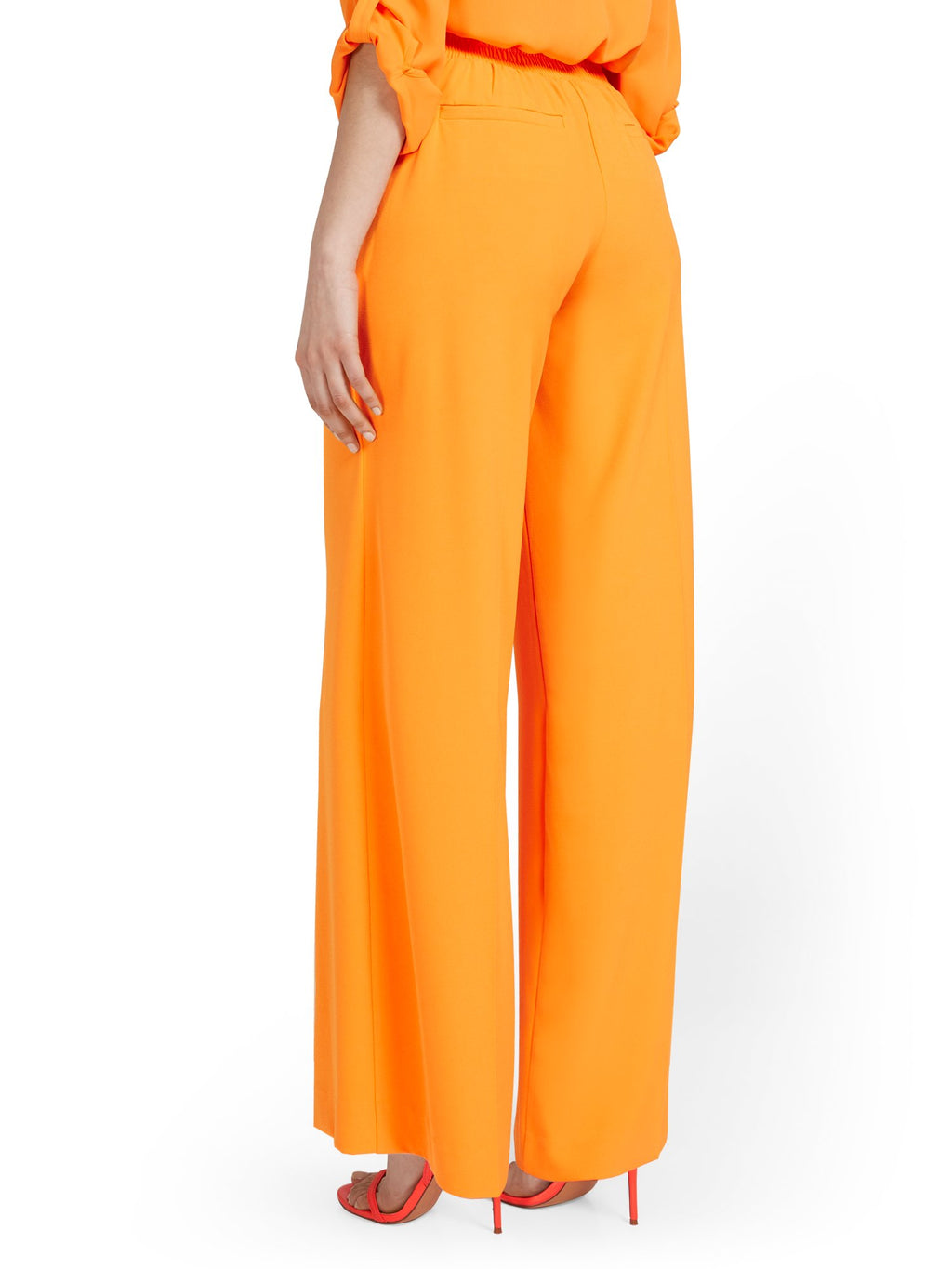 #color_MEDIUM ORANGE