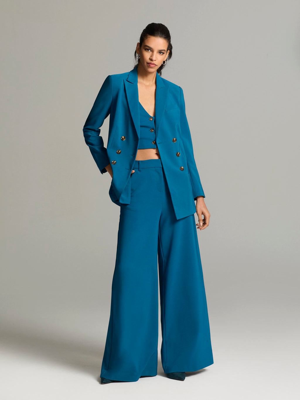 #color_BLUE REFLECTION