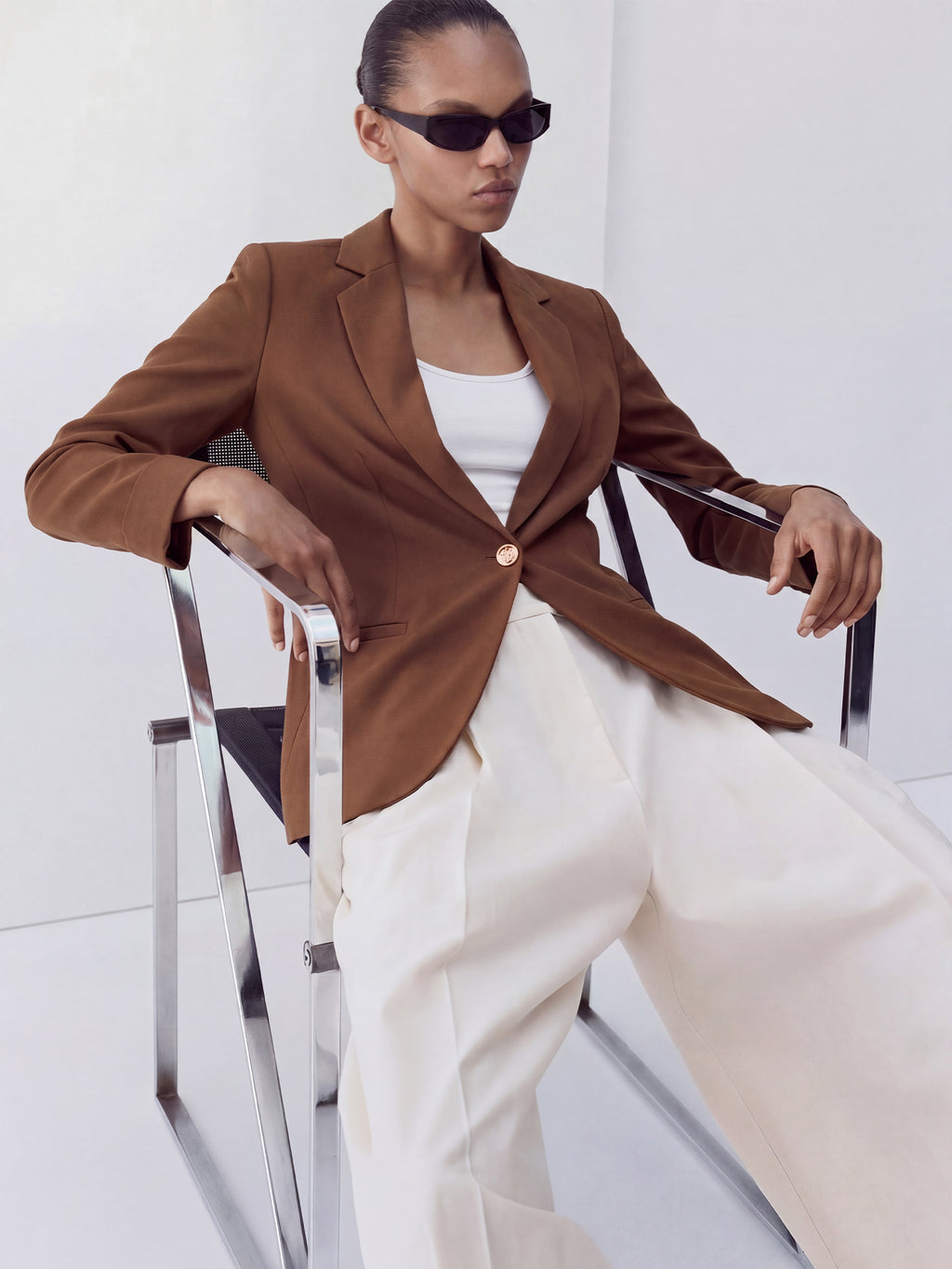 #color_BROWN