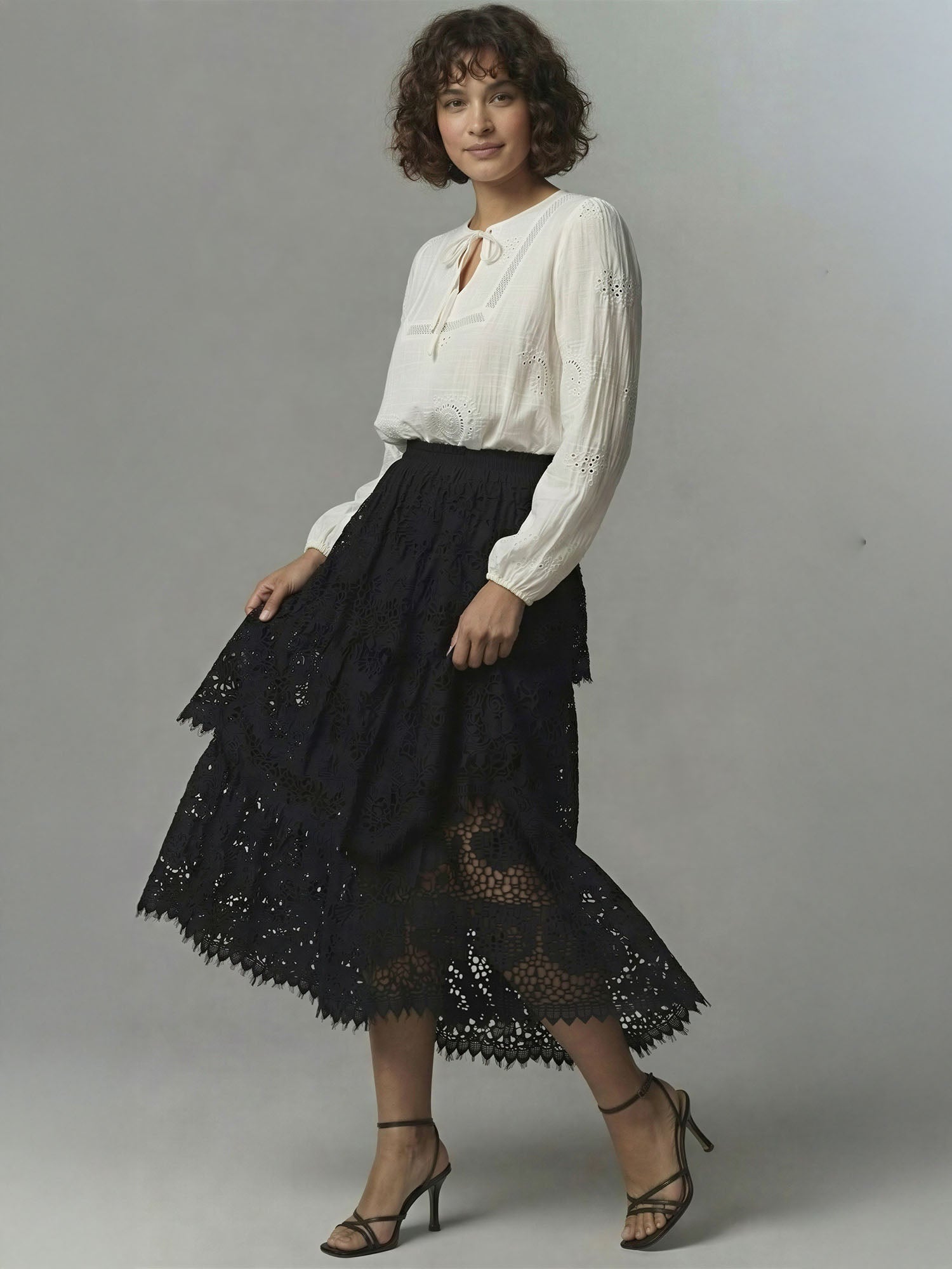 Tiered Lace Maxi Skirt – New York & Company