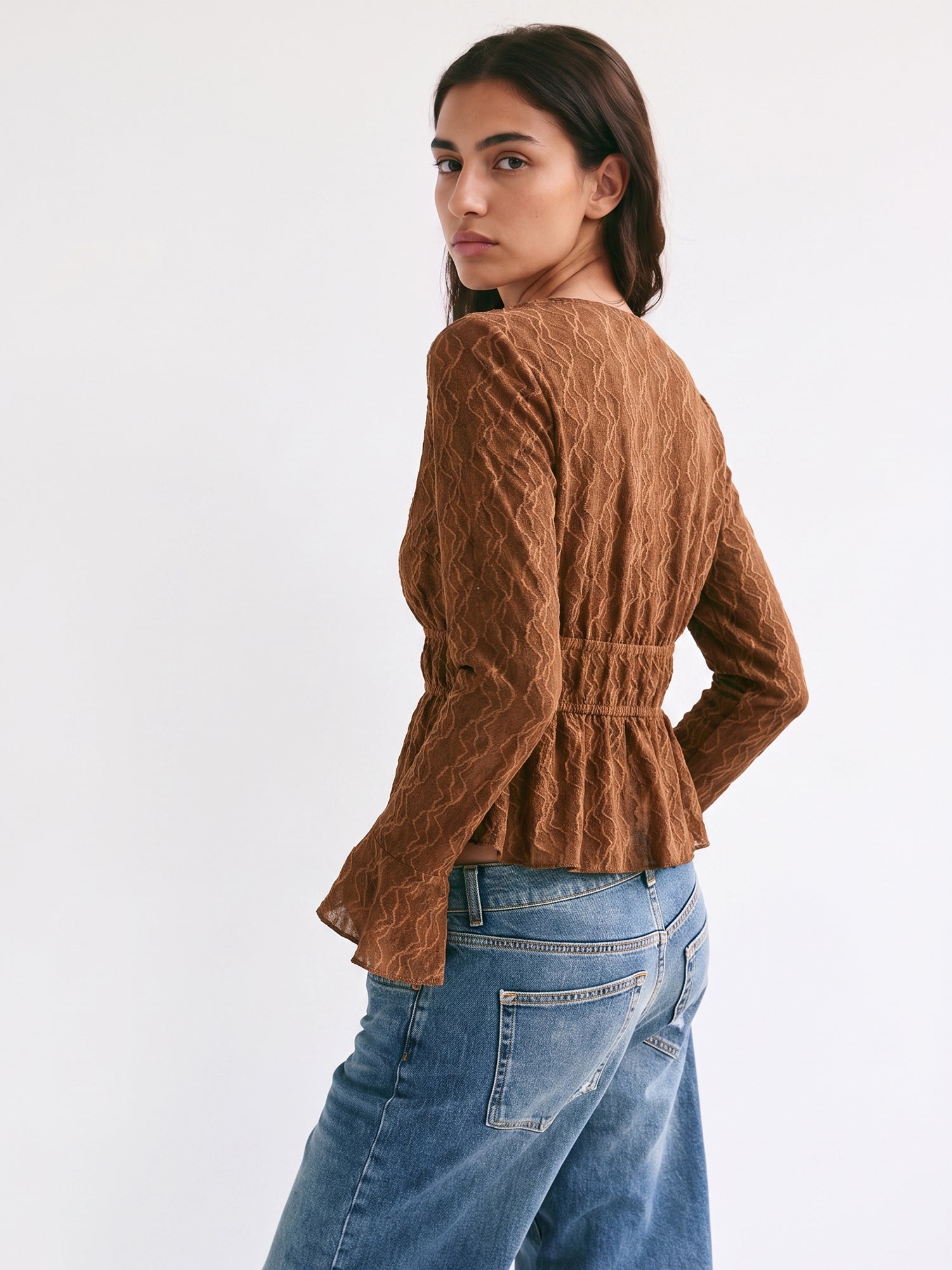 #color_BROWN