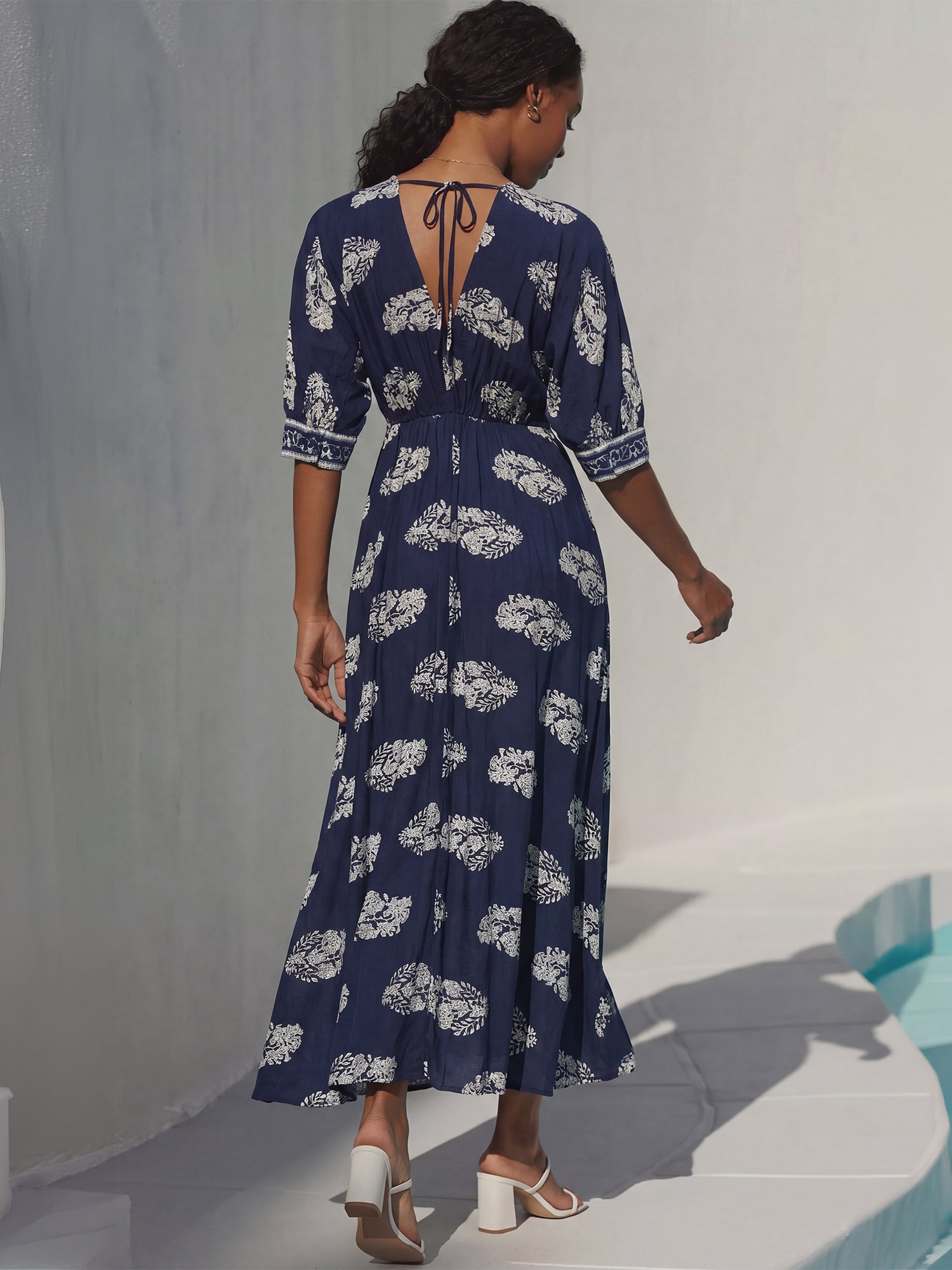 #color_NAVY