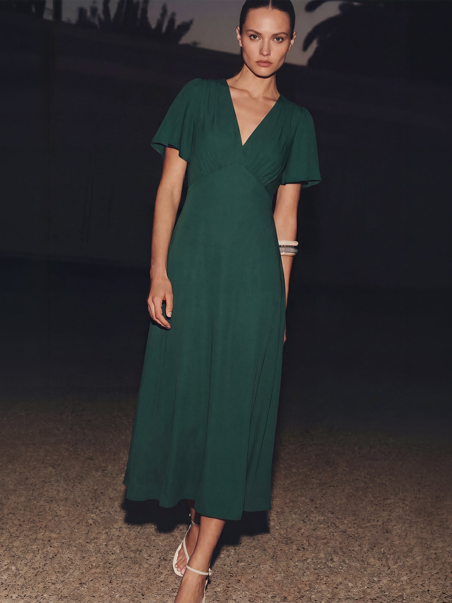 V Neck Woven A Line Midi Dress – New York & Company