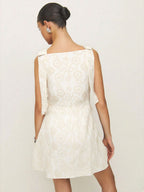 #color_IVORY