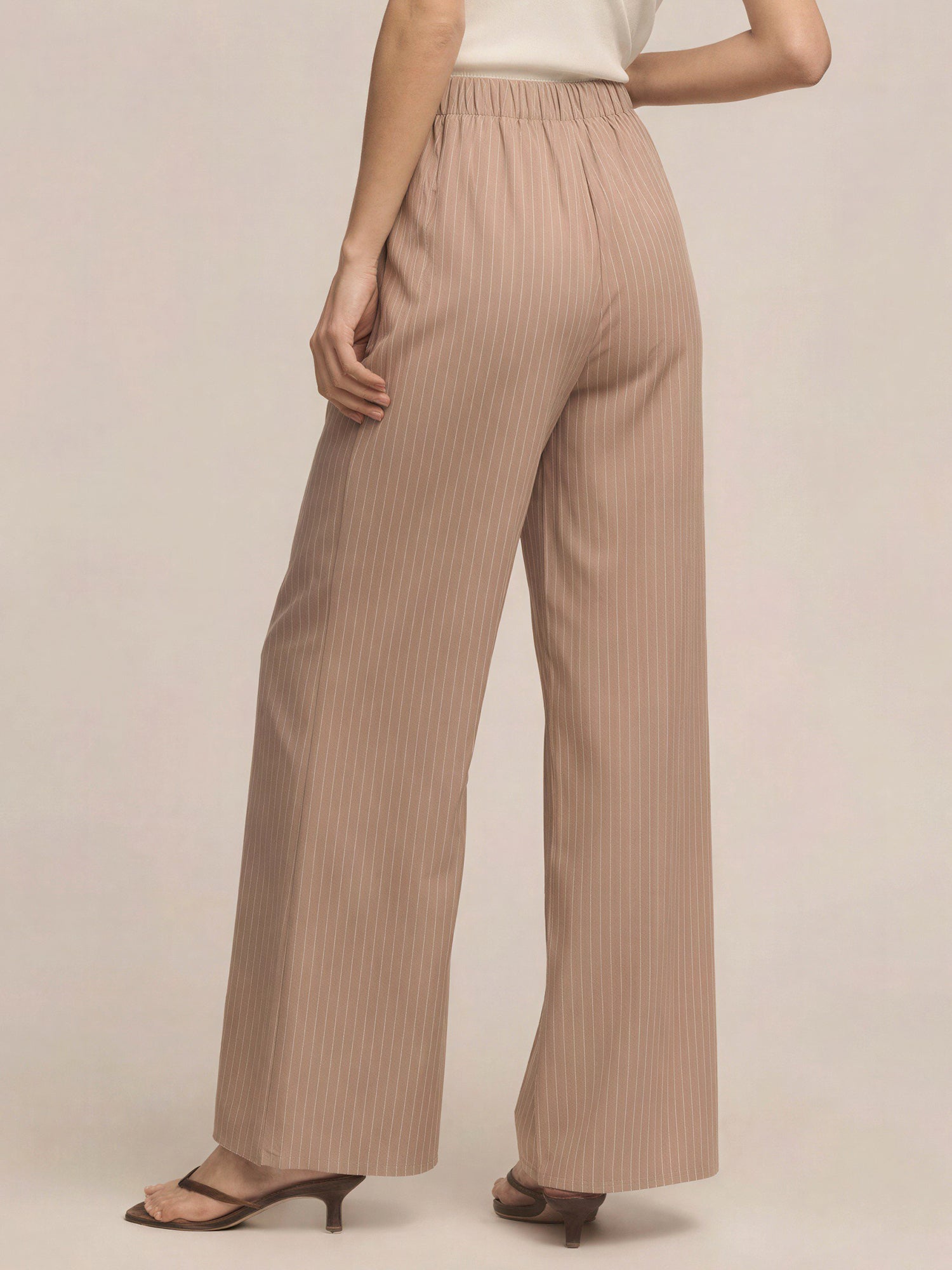 #color_MOCHA TRUFFLE