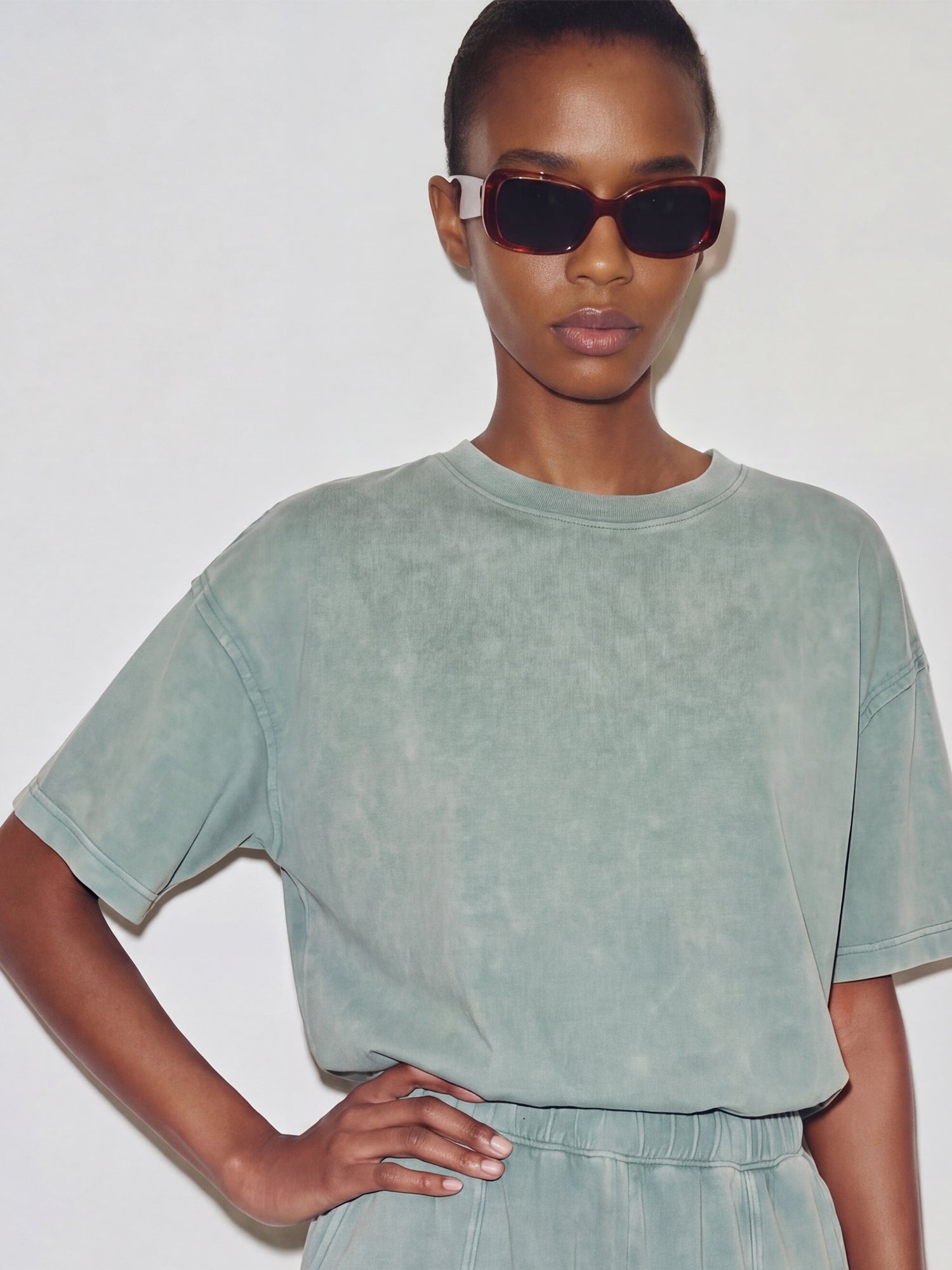 #color_TEAL GREEN
