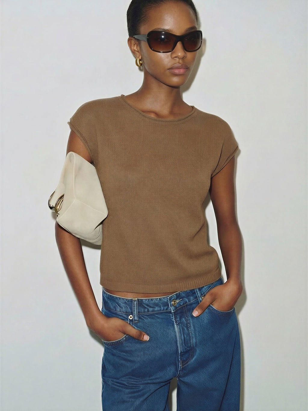 #color_BROWN