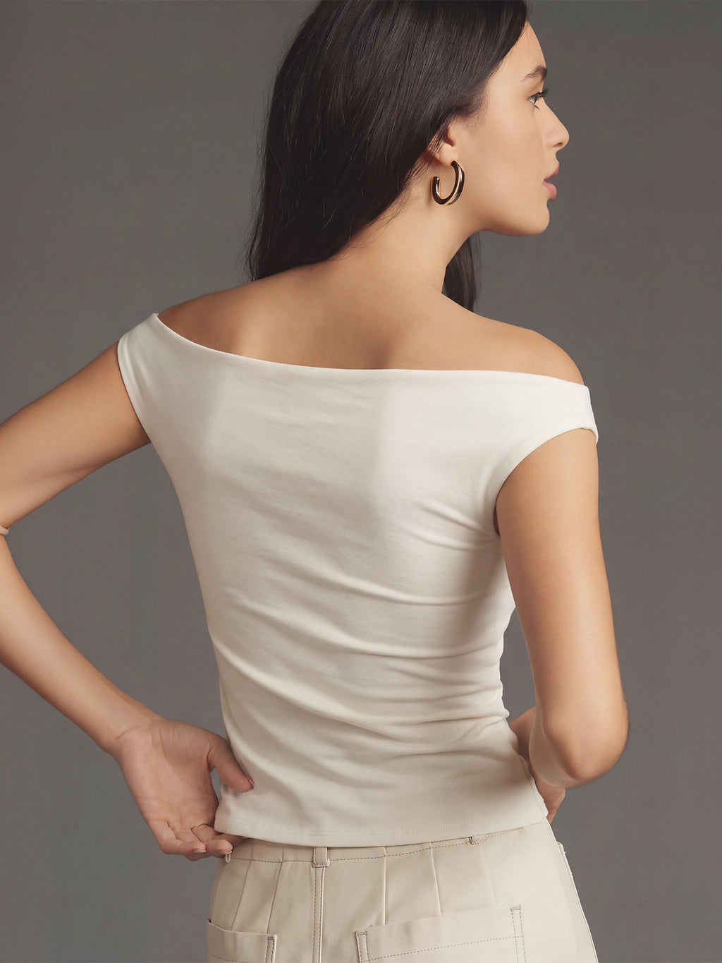 #color_IVORY