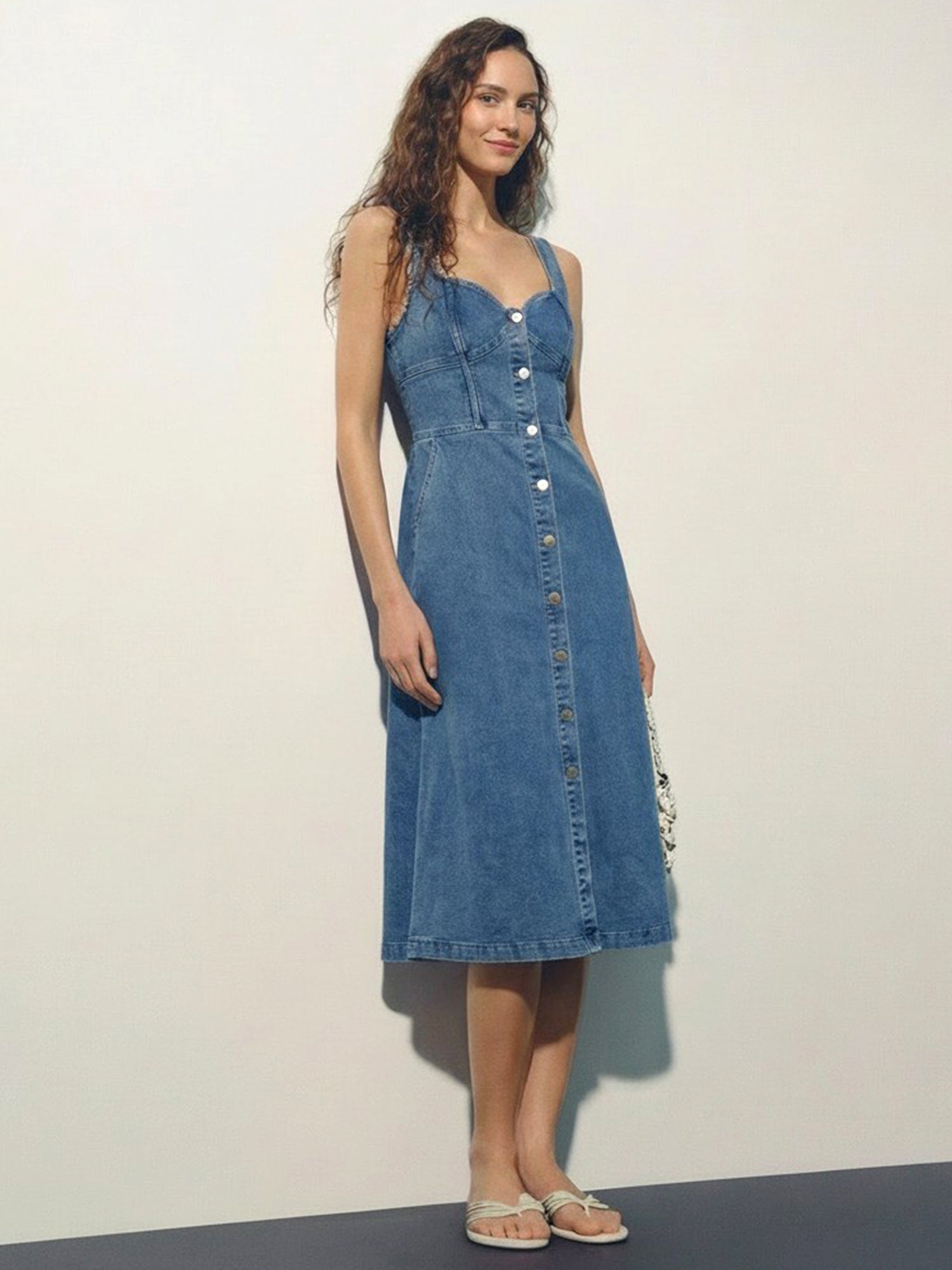 #color_MEDIUM BLUE WASH