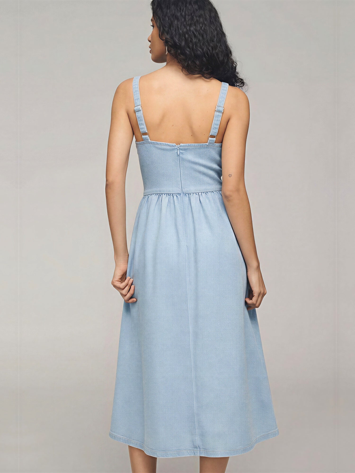 Sleeveless V Neck Denim Fit And Flare Midi Dress - LARGE / BLUE Sleeveless V Neck Denim Fit And Flare Midi Dress - LARGE / BLUE