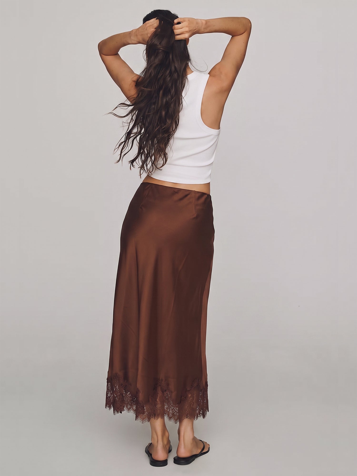 #color_BROWN
