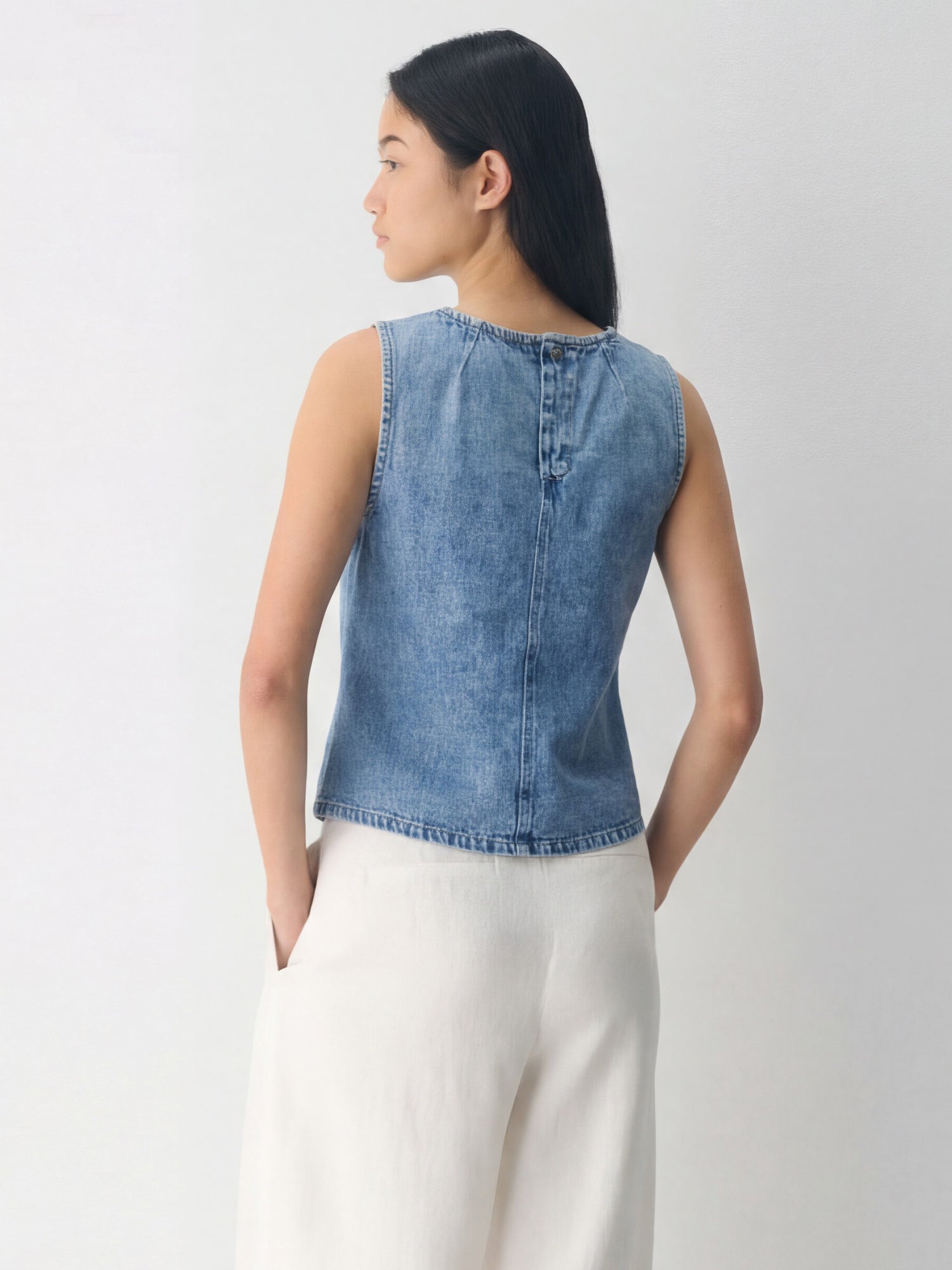 #color_MEDIUM BLUE WASH