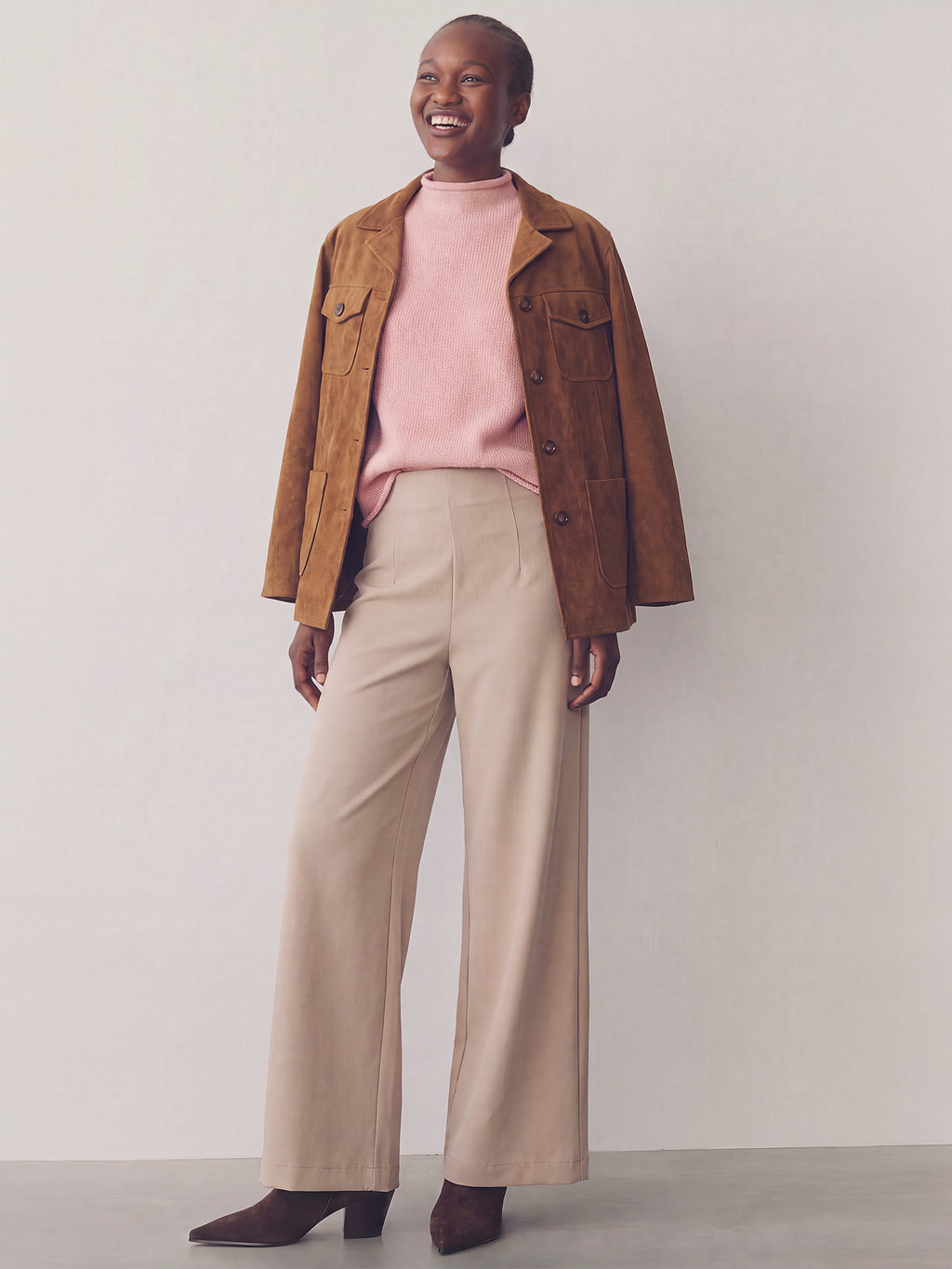#color_TAUPE