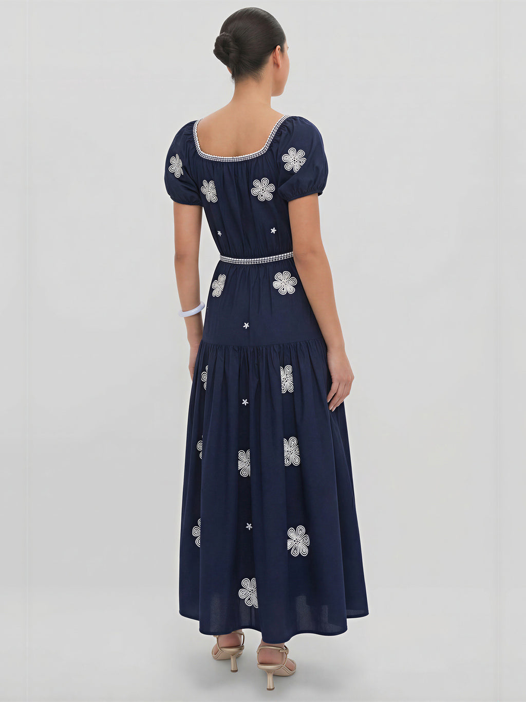 #color_NAVY
