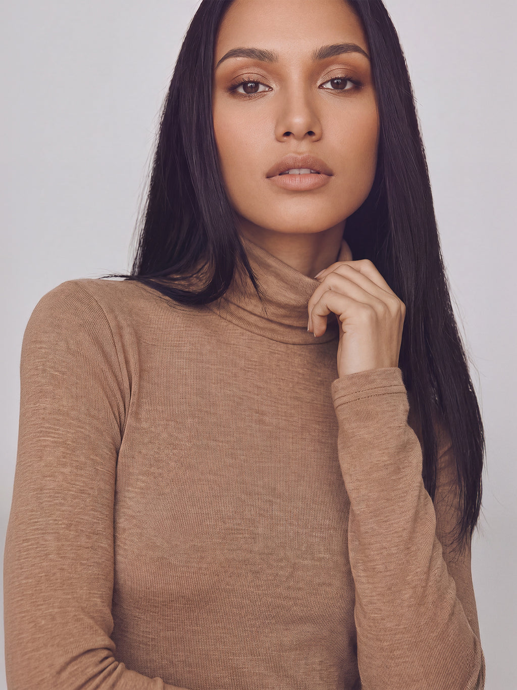 #color_TAUPE