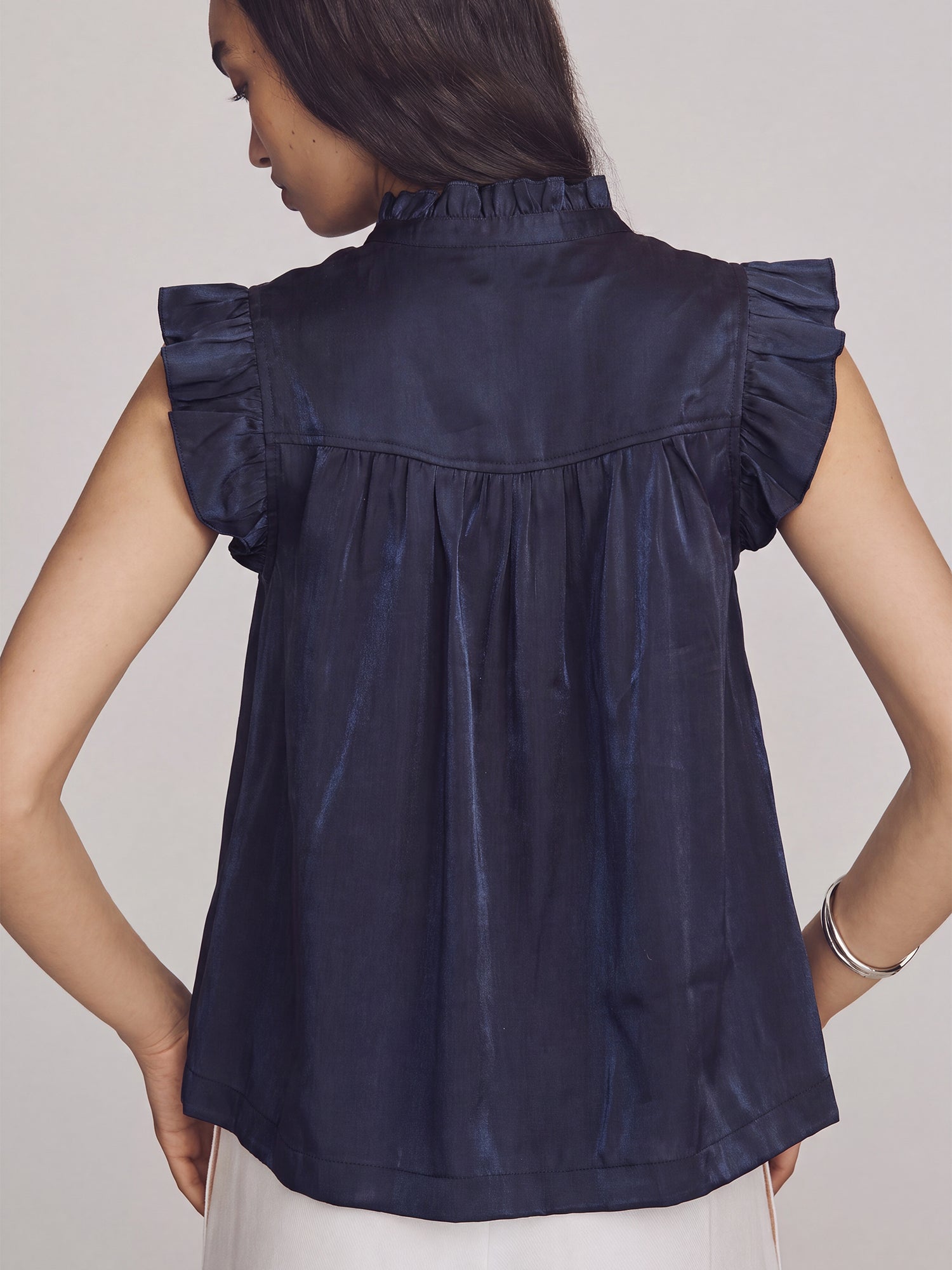 #color_NAVY